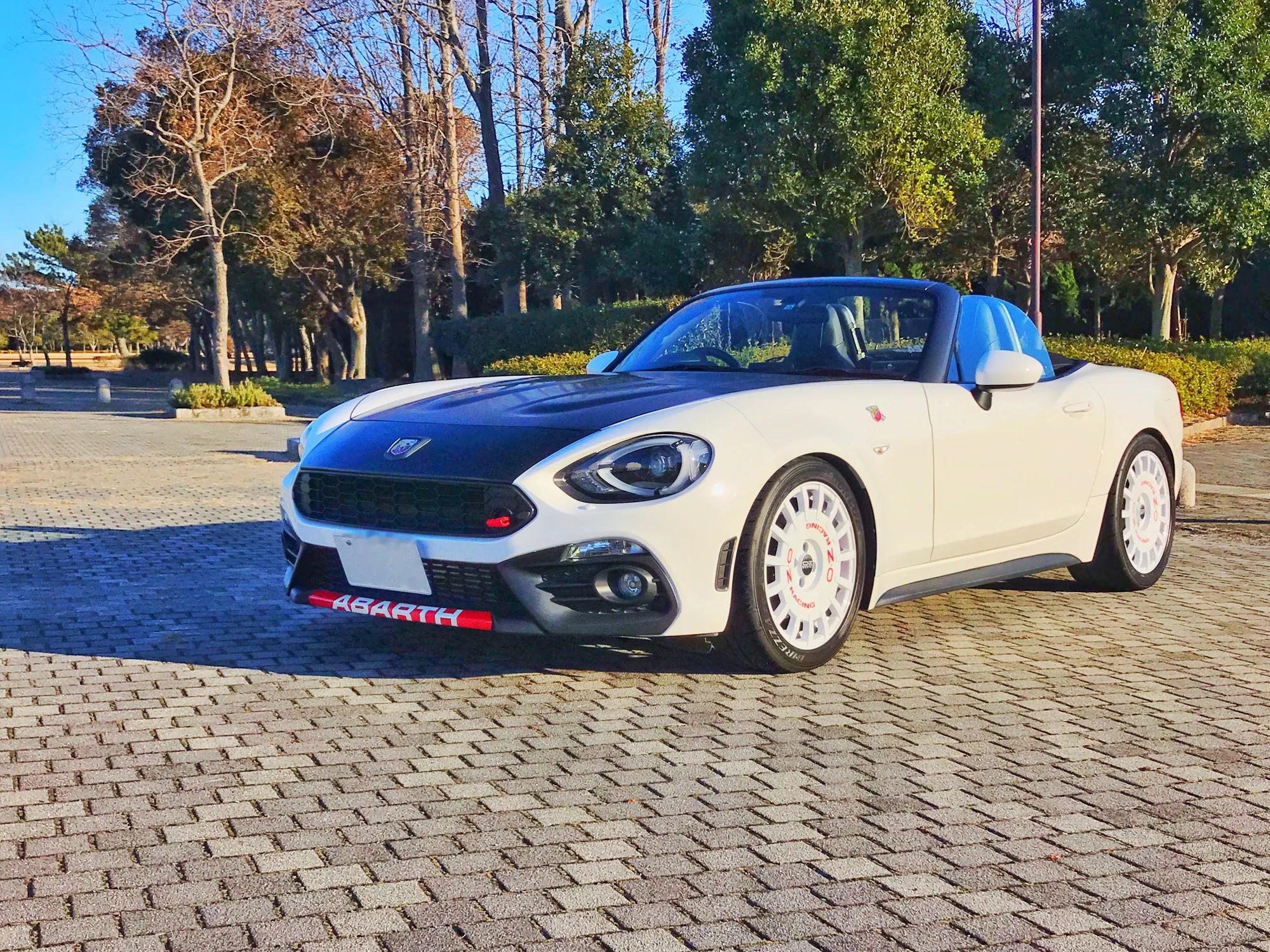 OZ Racing Rally Racing on Abarth 124 Spider 348 (2016-2019), photo 9