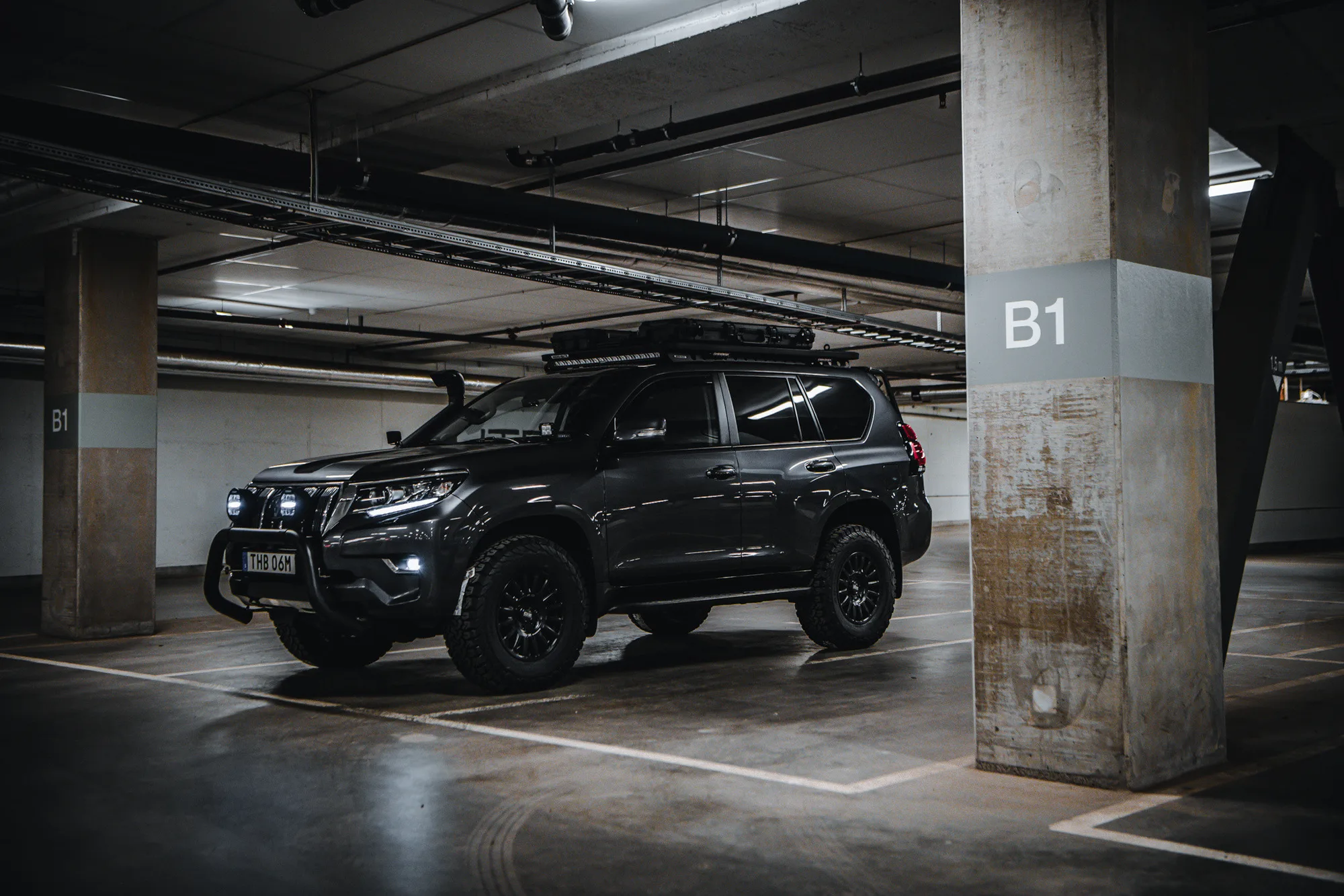 OZ Racing Rally Raid on Toyota Land Cruiser Prado J150.1