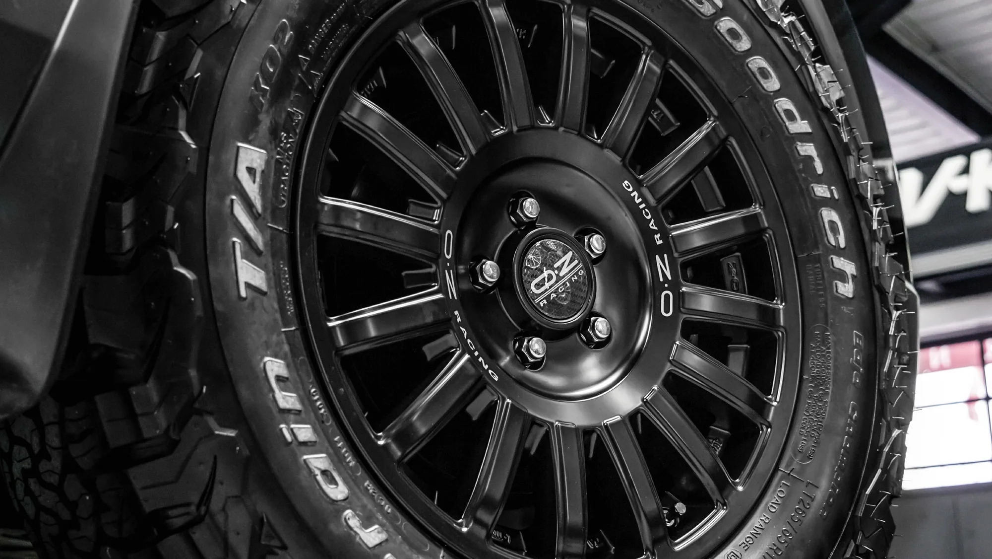 OZ Racing Rally Raid on Honda CR-V 5th gen (RW/RT), photo 6