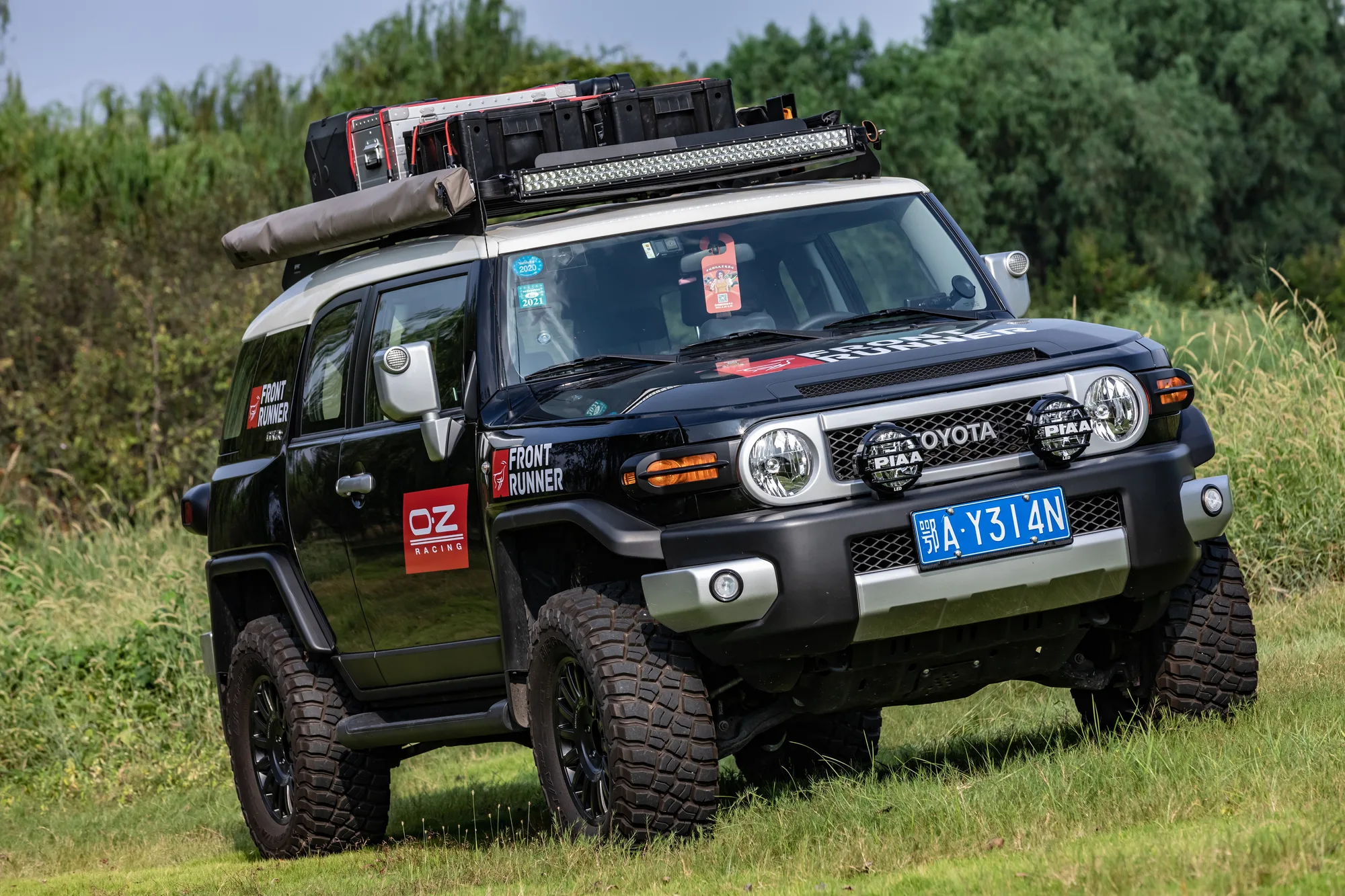 OZ Racing Rally Raid on Toyota FJ Cruiser GSJ15, photo 5