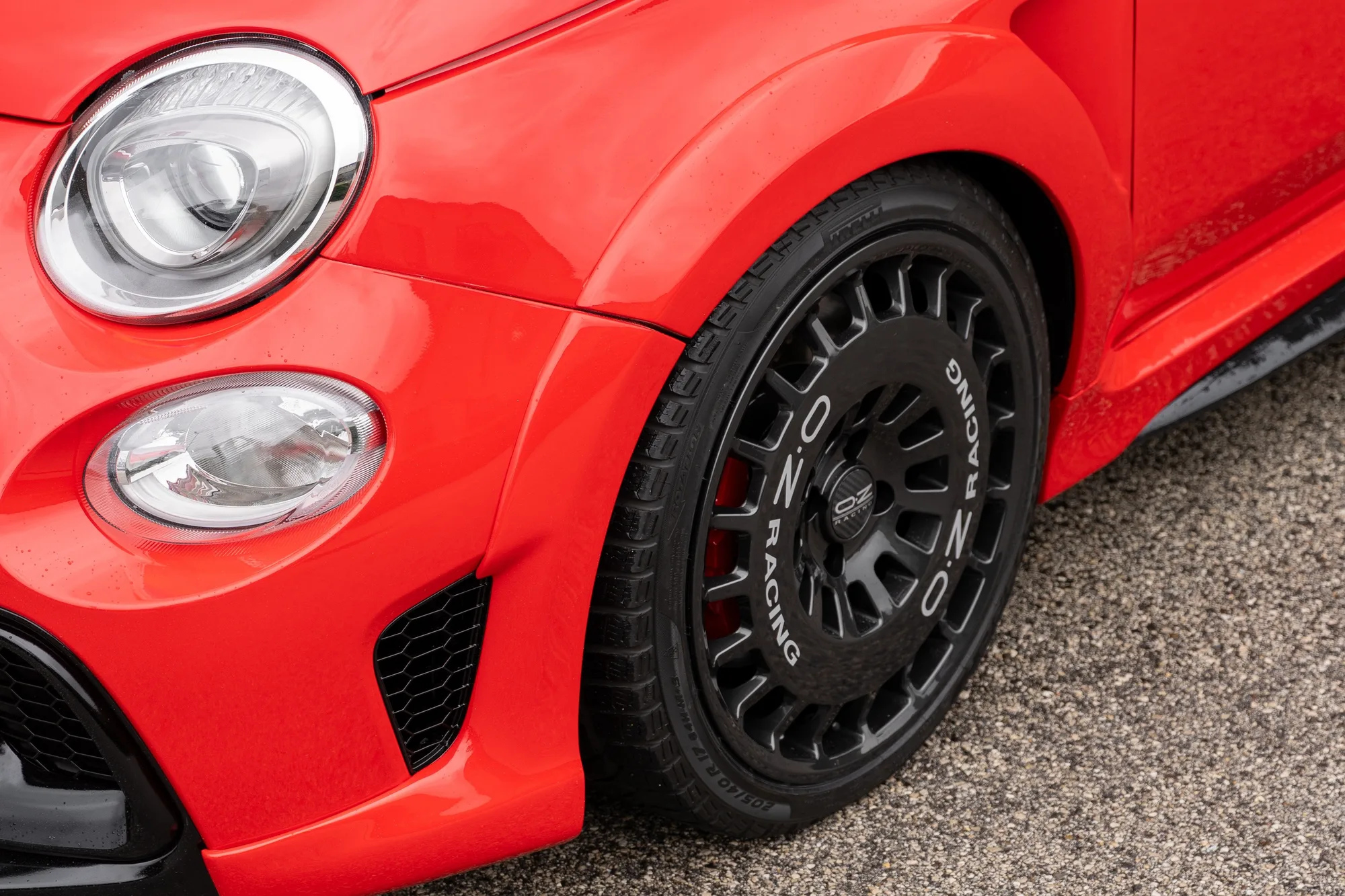 OZ Racing RR40 on Abarth 595 312 (2016-2023), photo 4