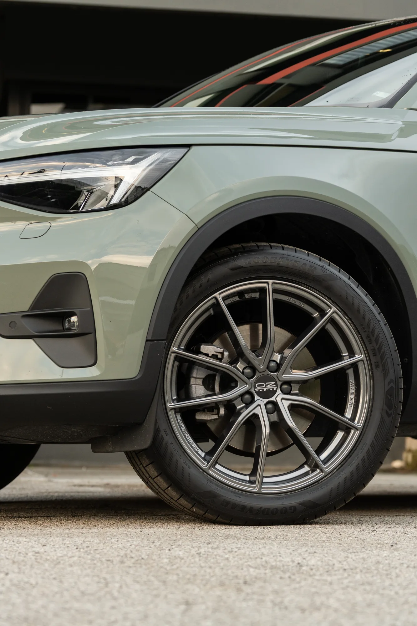 OZ Racing Super Sport on Volvo XC40 (2017-), photo 4