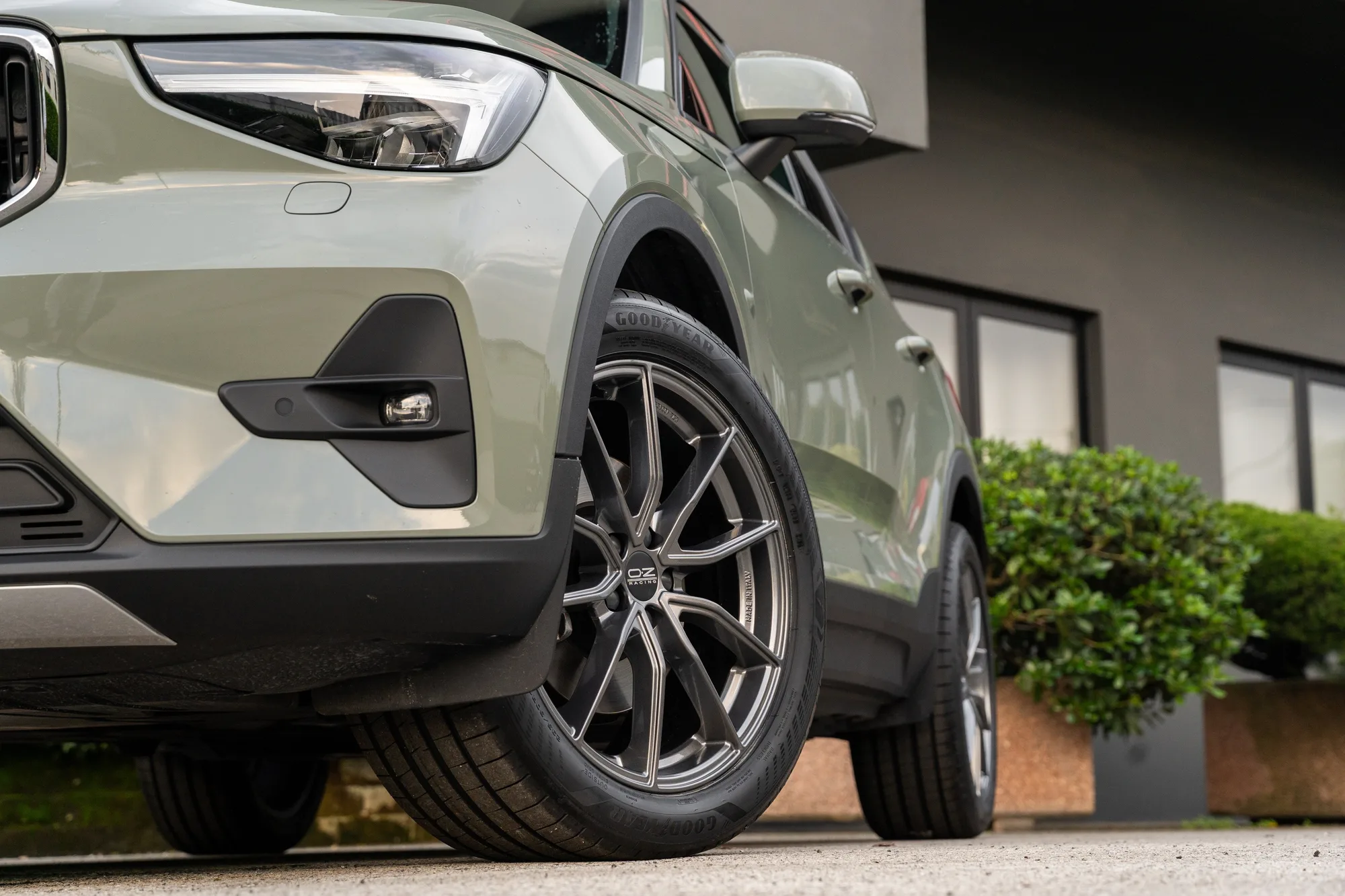 OZ Racing Super Sport on Volvo XC40 (2017-), photo 2