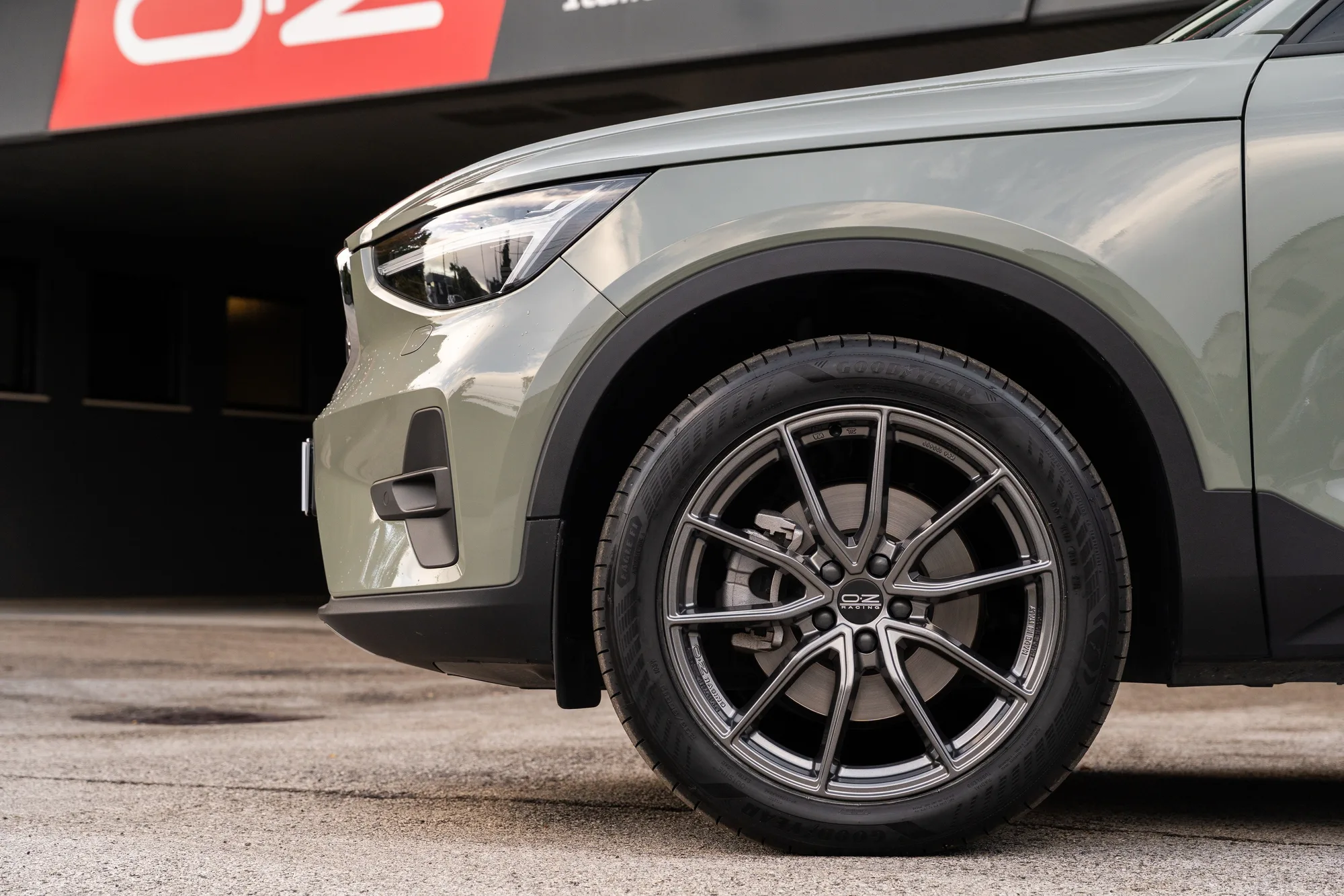 OZ Racing Super Sport on Volvo XC40 (2017-), photo 3