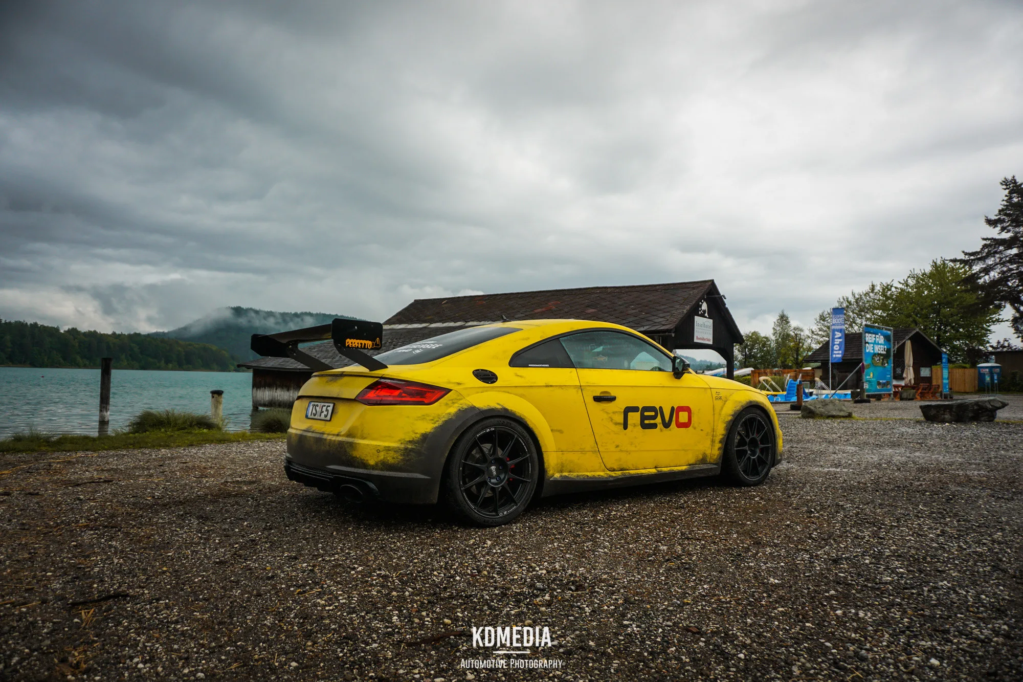 OZ Racing Superforgiata on Audi TT RS 8S.1