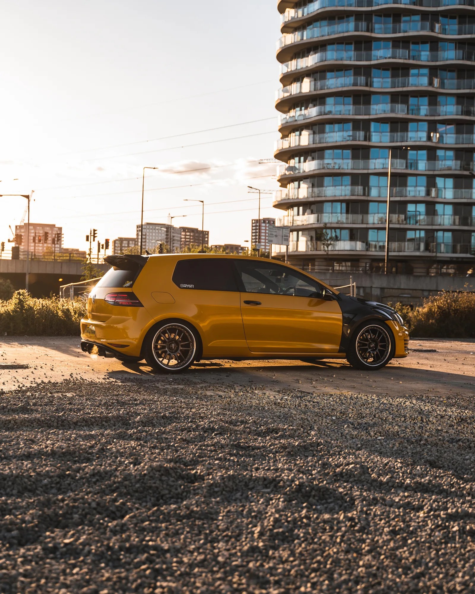 OZ Racing Superleggera III on Volkswagen Golf Mk6 (Typ 5K), photo 6