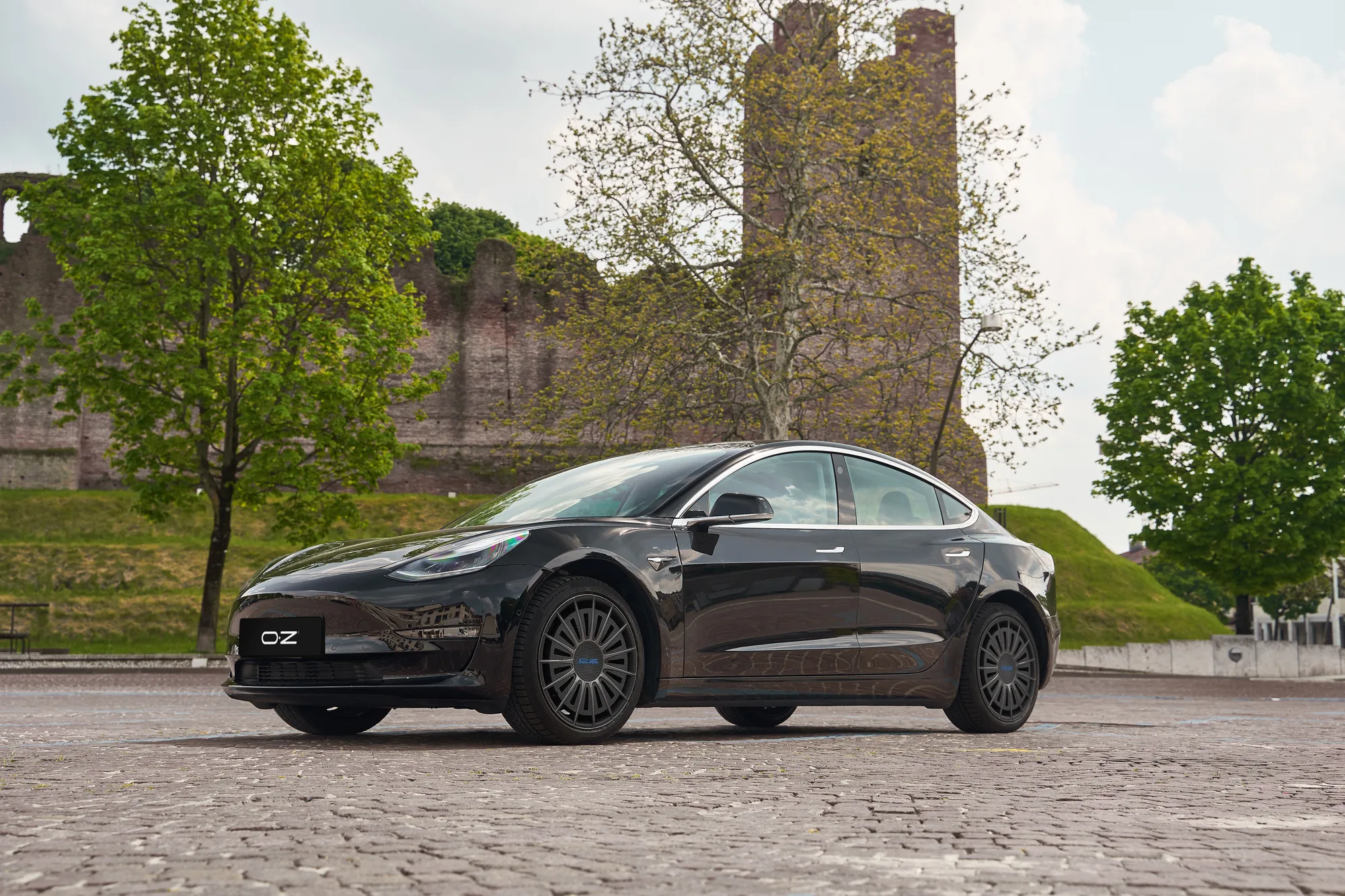 OZ Racing Superturismo AERO-e on Tesla Model 3 Original (2017-2023), photo 6