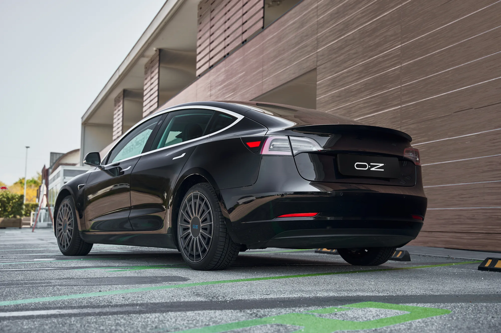 OZ Racing Superturismo AERO-e on Tesla Model 3 Original (2017-2023), photo 8