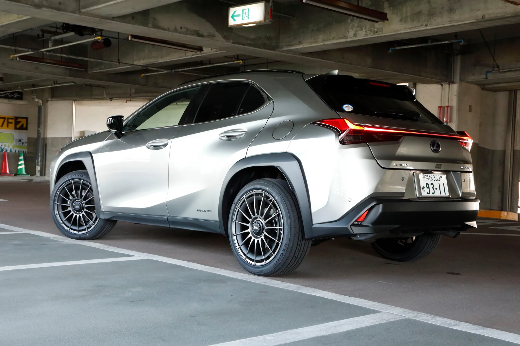 OZ Racing Superturismo AERO on Lexus UX ZA10, photo 8