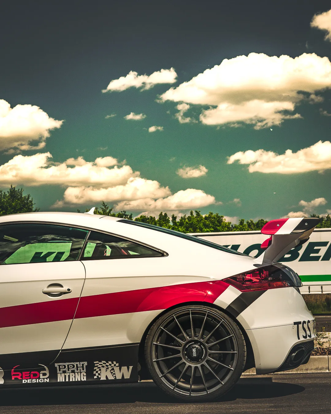 OZ Racing Superturismo AERO on Audi TT RS 8J.1, photo 11