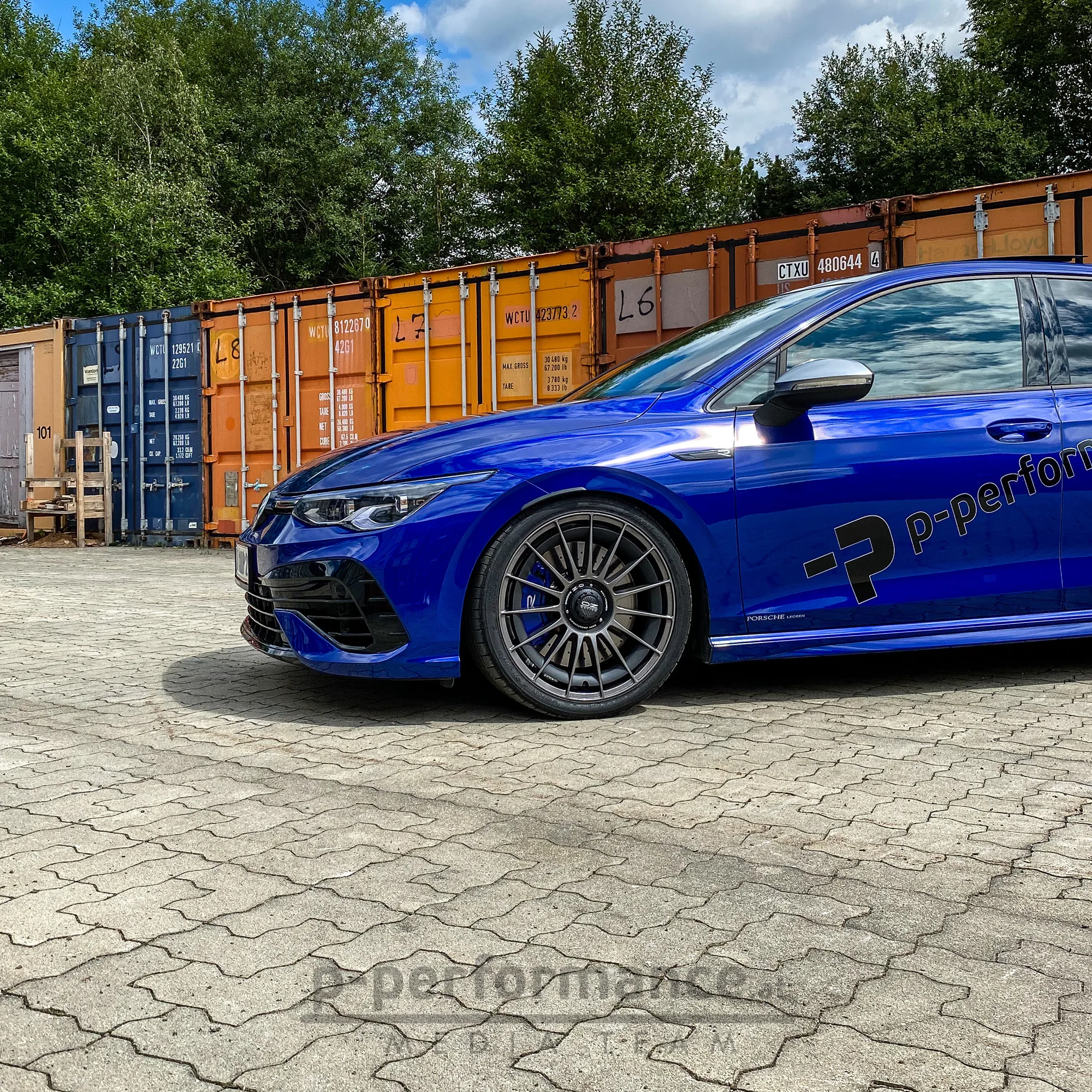 OZ Racing Superturismo AERO on Volkswagen Golf Mk8 (Typ CD).1, photo 2