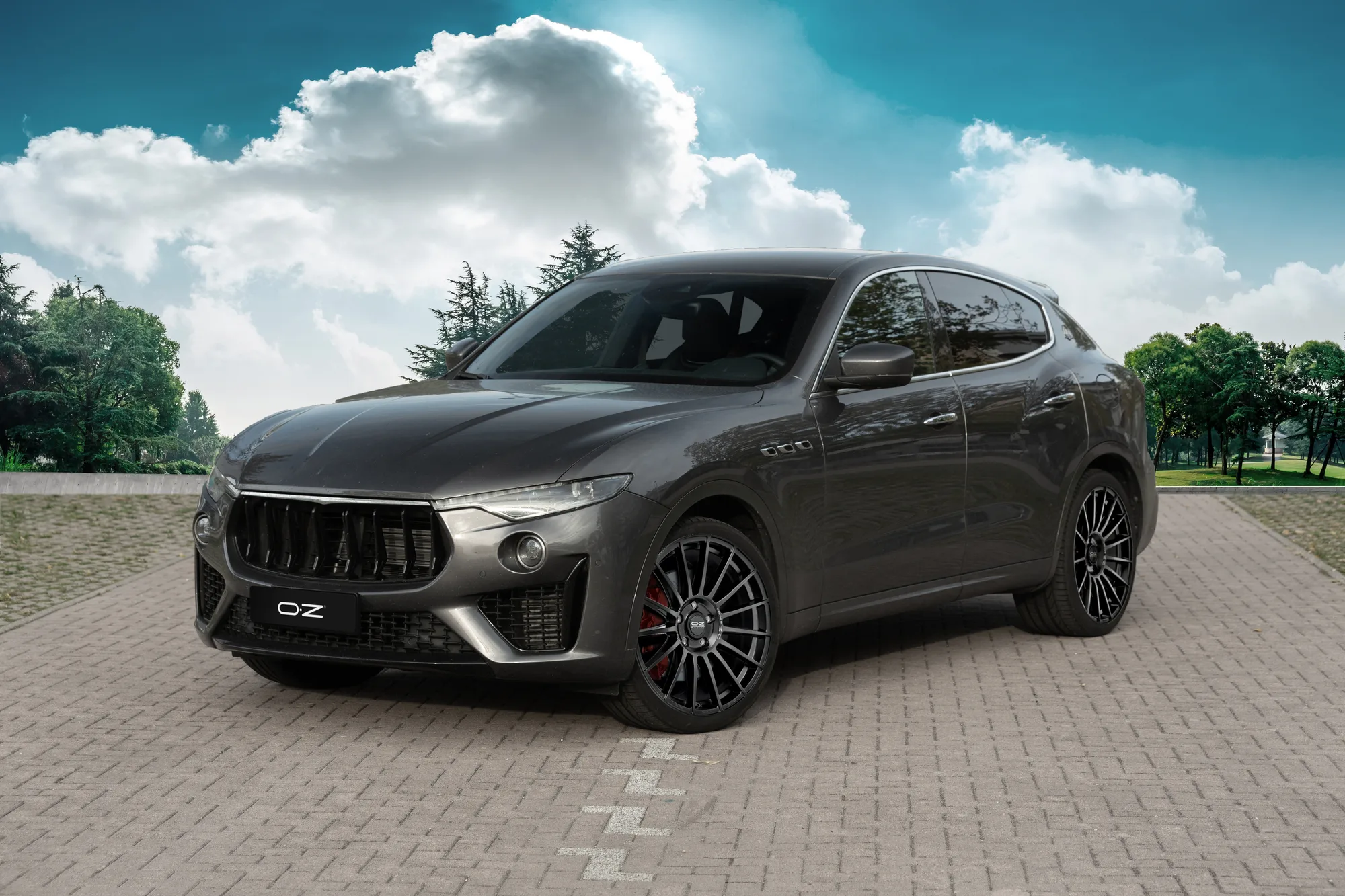 OZ Racing Superturismo Dakar on Maserati Levante.1