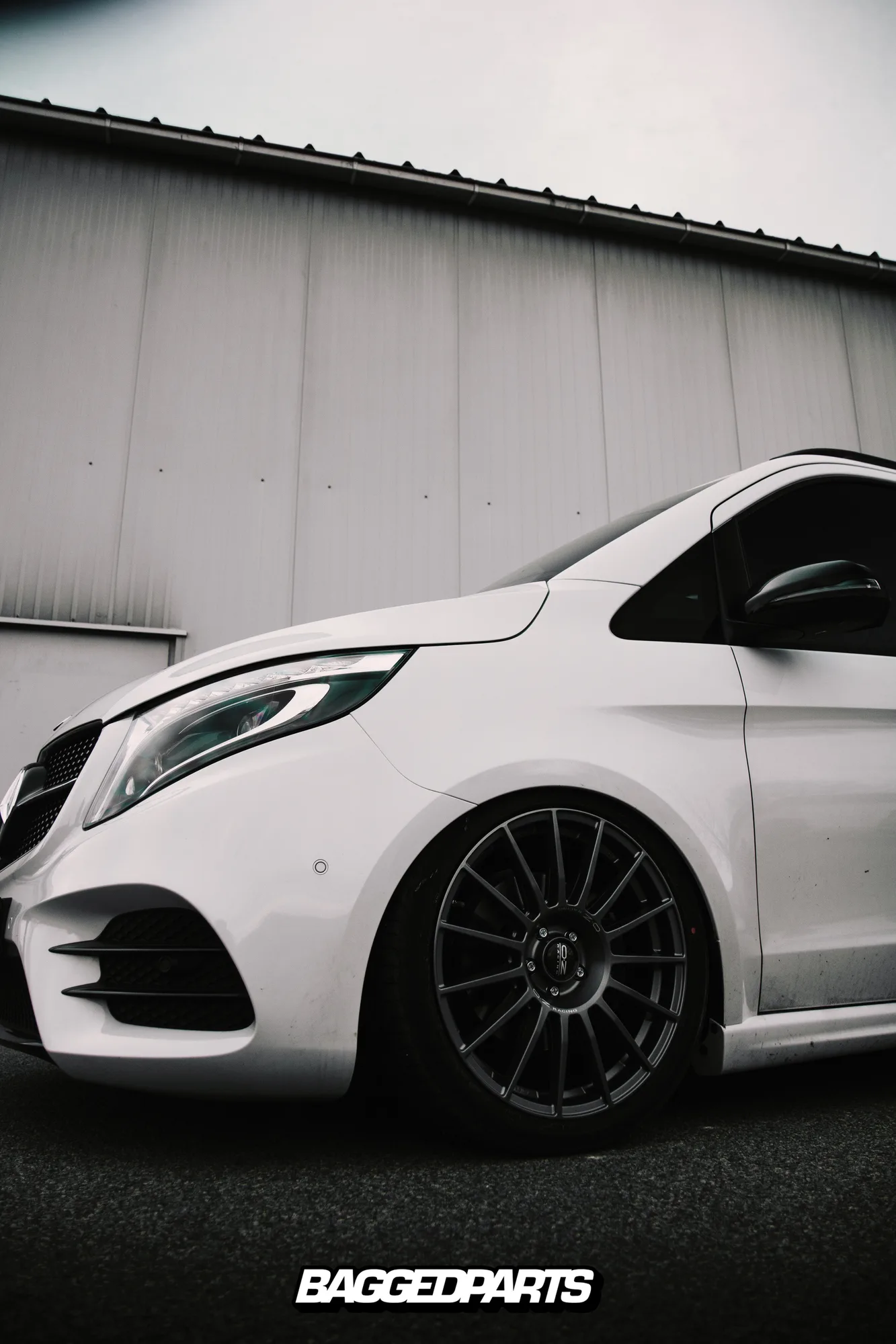 OZ Racing Superturismo Dakar on Mercedes-Benz V-Class W447