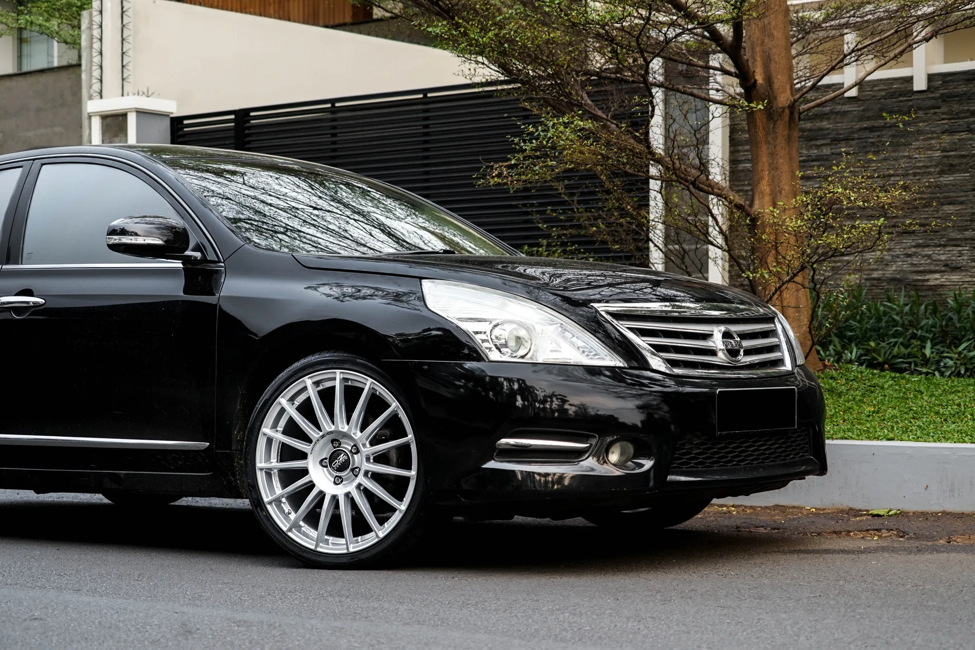 OZ Racing Superturismo Dakar on Nissan Teana J32, photo 5