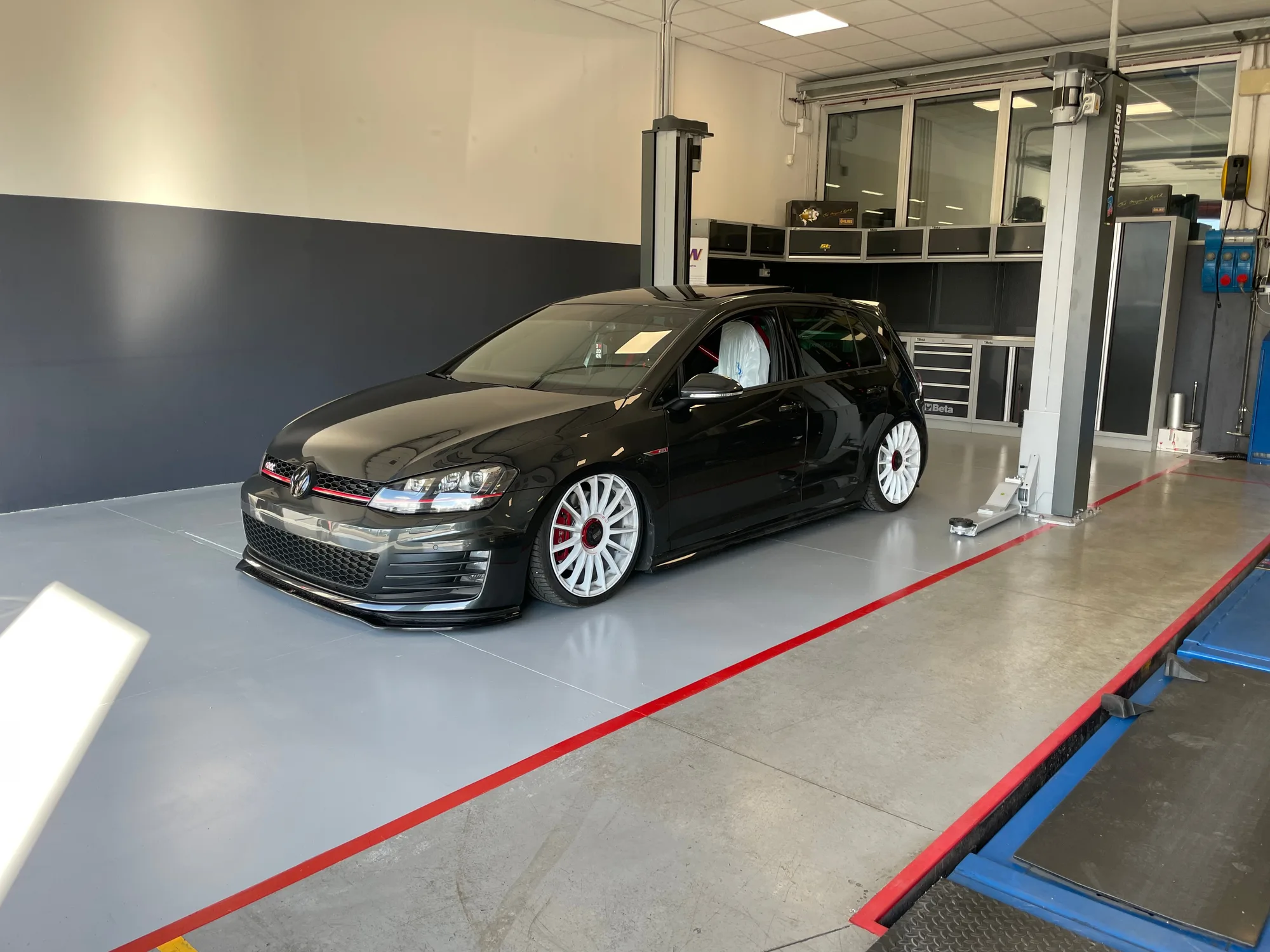 OZ Racing Superturismo Evoluzione WRC on Volkswagen Golf Mk7 (Typ 5G).1, photo 6