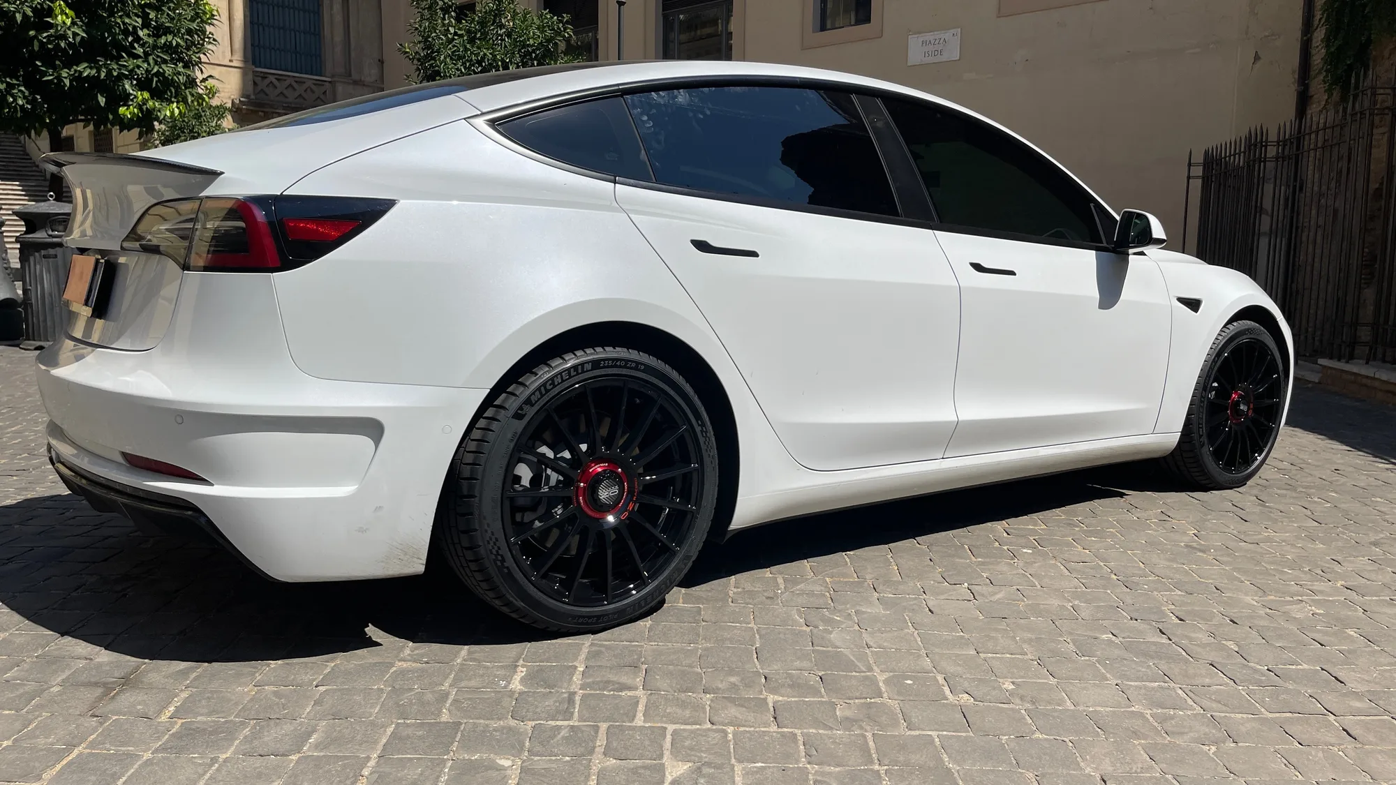 OZ Racing Superturismo Evoluzione on Tesla Model 3 Original (2017-2023), photo 8