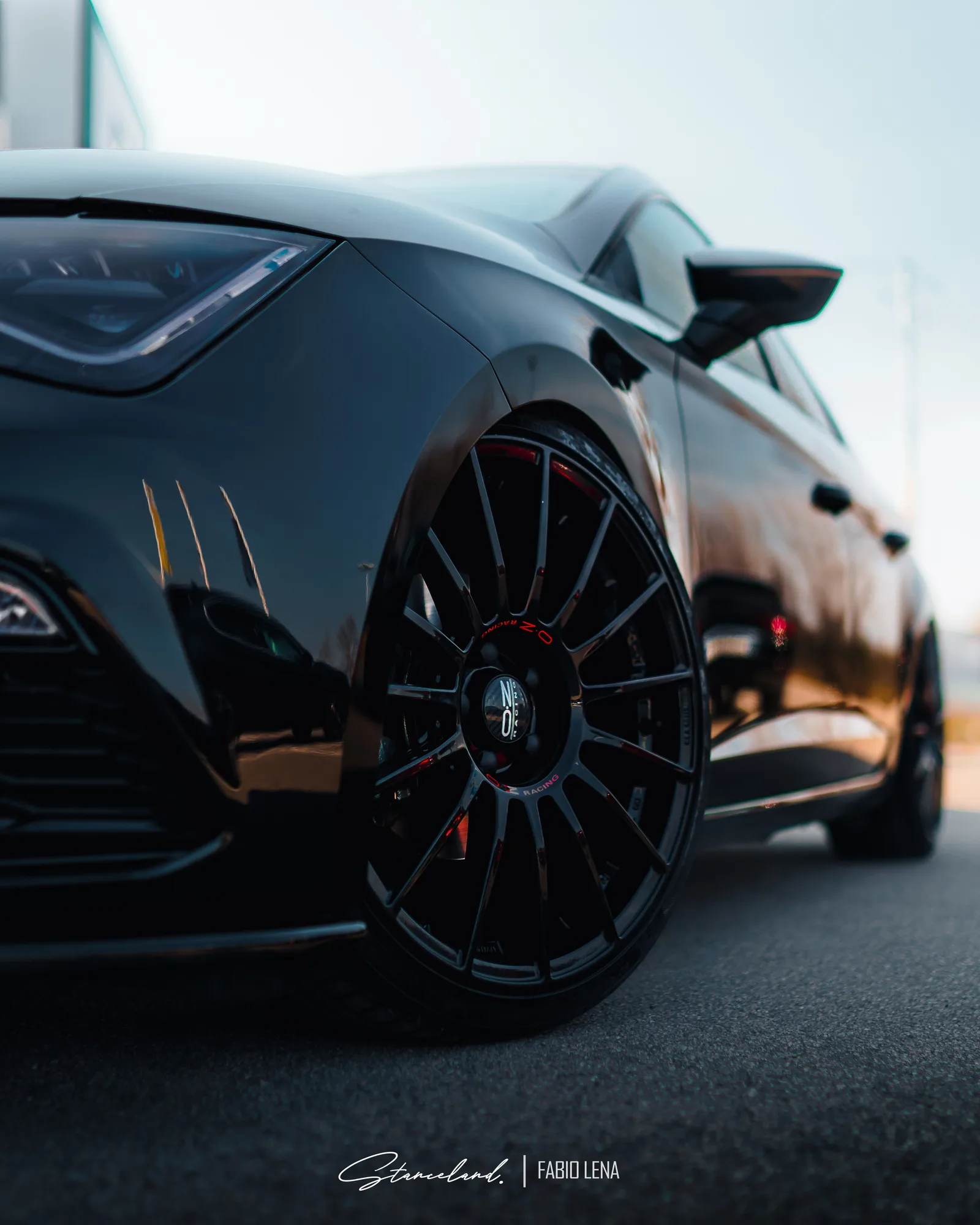 OZ Racing Superturismo Evoluzione on Seat Leon 3rd gen (5F)
