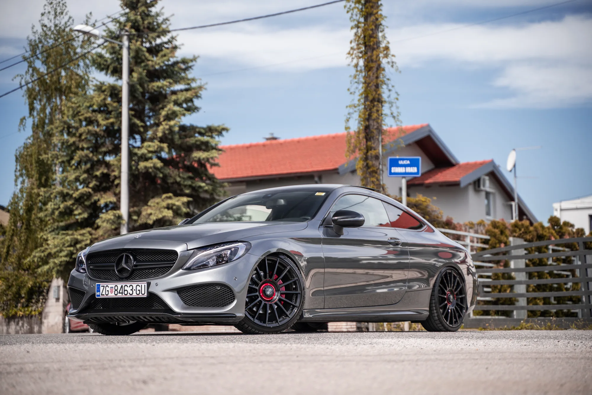 OZ Racing Superturismo Evoluzione on Mercedes-Benz C-Class W205.1