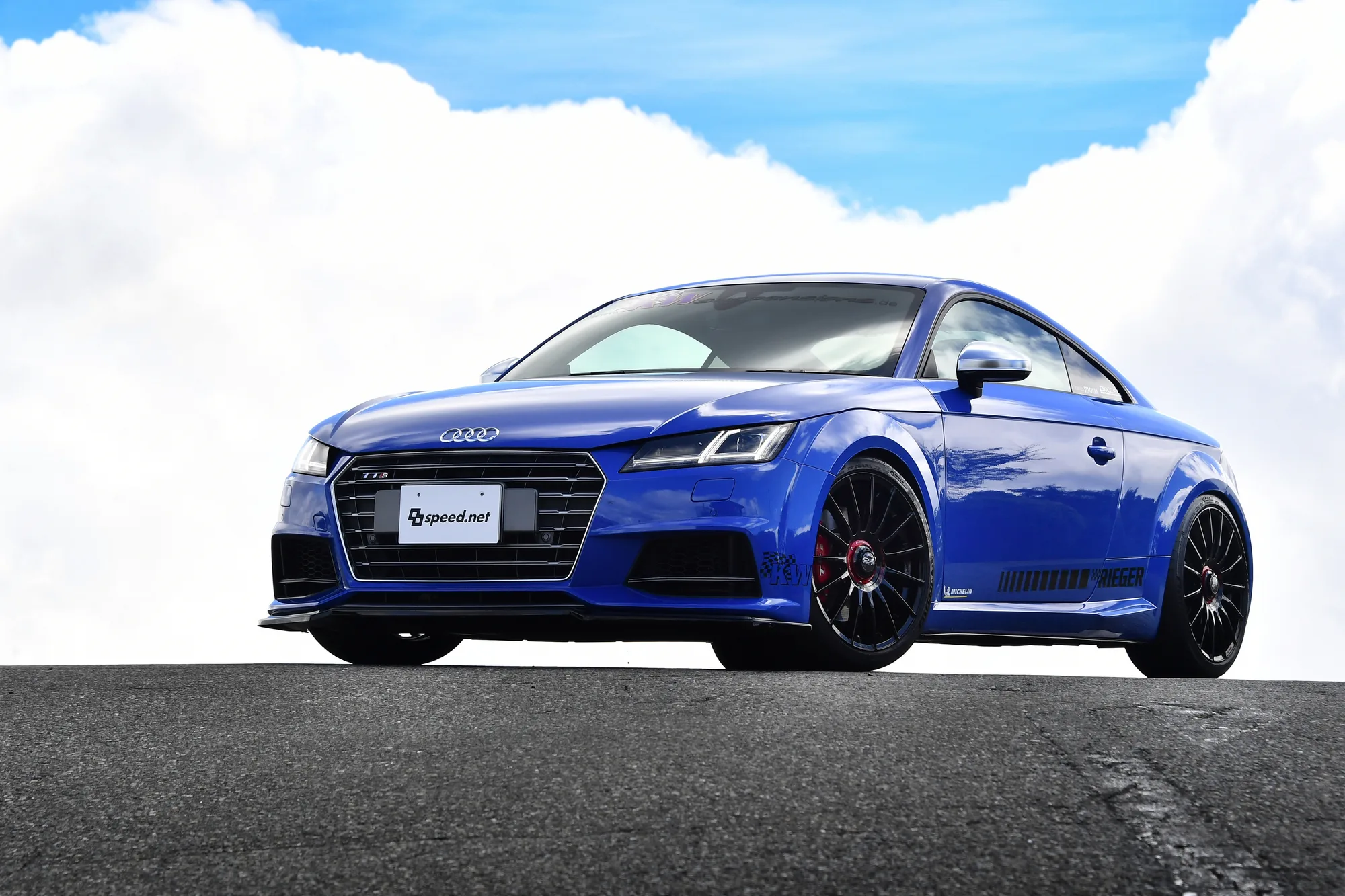 OZ Racing Superturismo Evoluzione on Audi TT 8S.1, photo 2