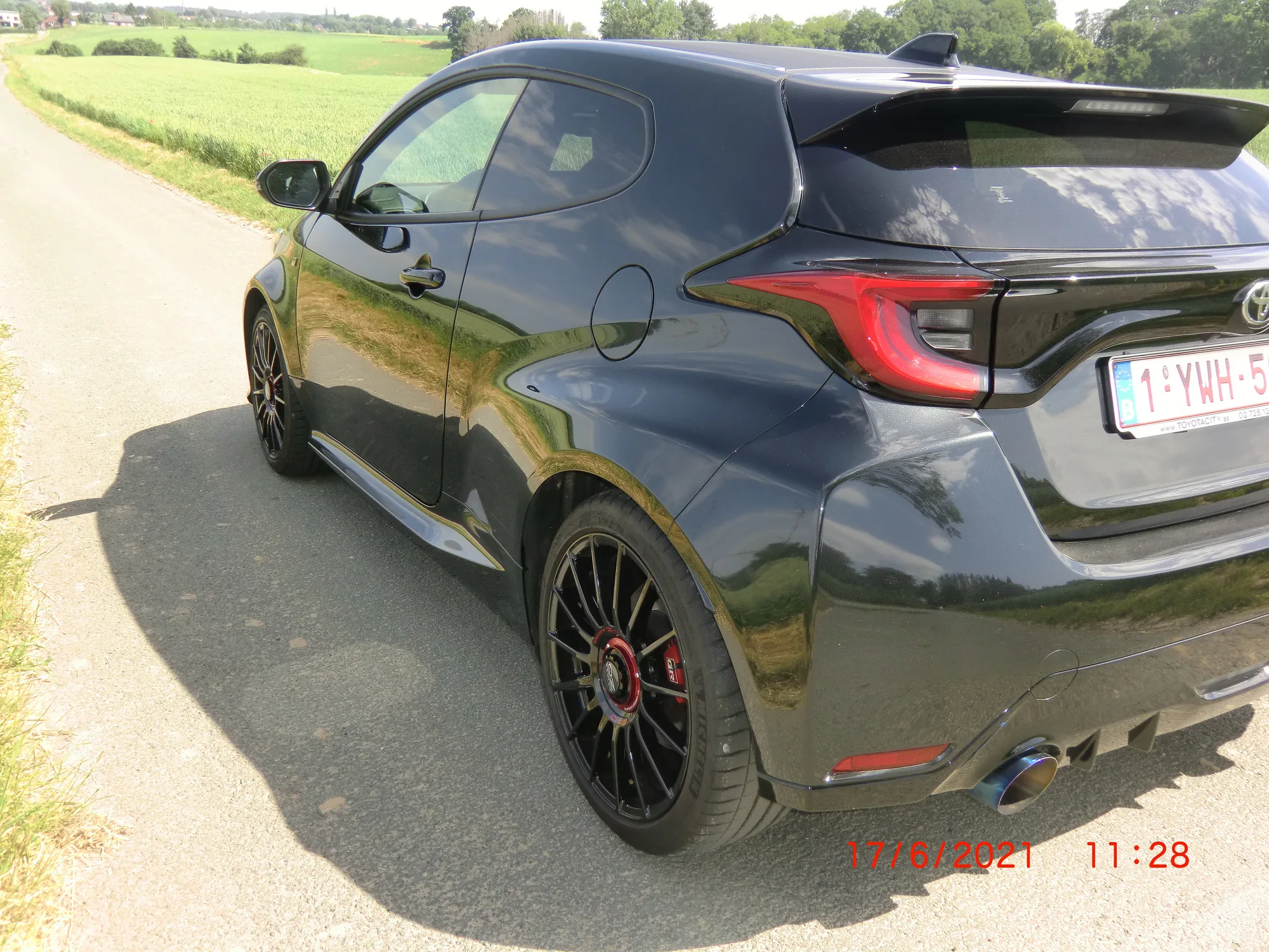 OZ Racing Superturismo Evoluzione on Toyota GR Yaris GXPA16.1, photo 9
