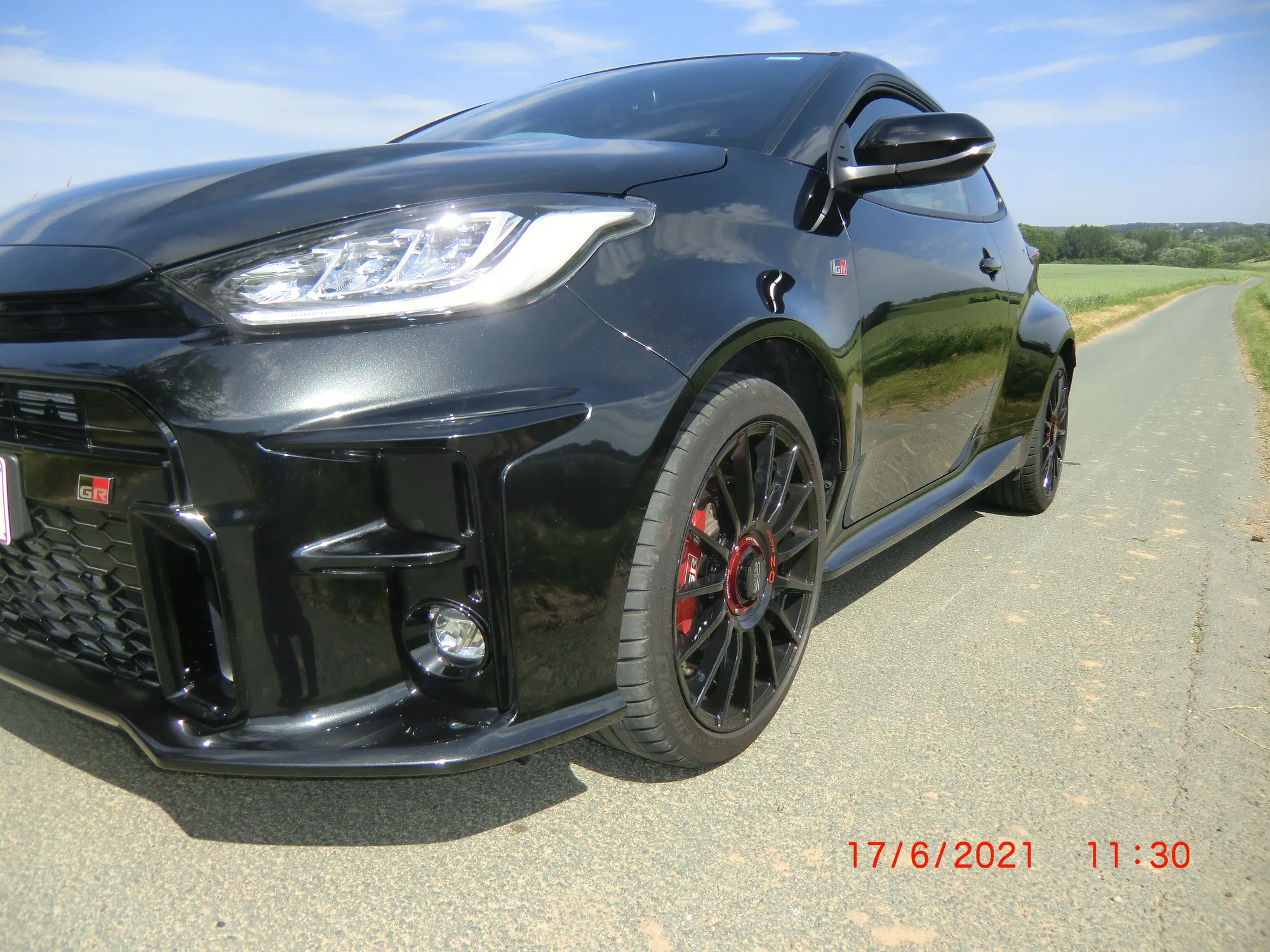 OZ Racing Superturismo Evoluzione on Toyota GR Yaris GXPA16.1, photo 6