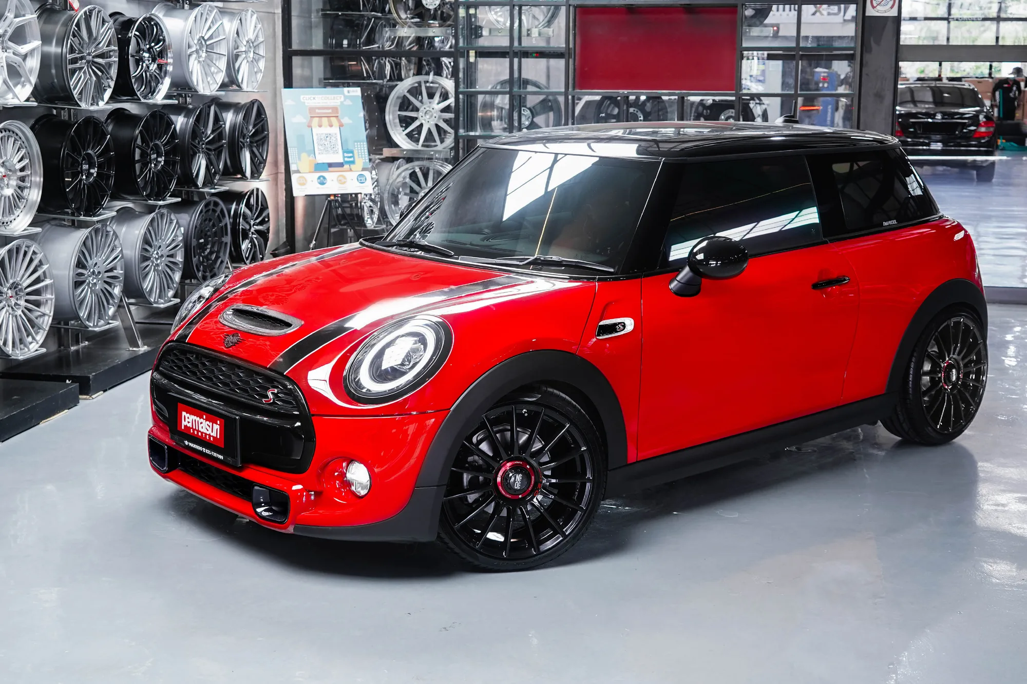 OZ Racing Superturismo Evoluzione on Mini Cooper F56 (2014-2023), photo 12