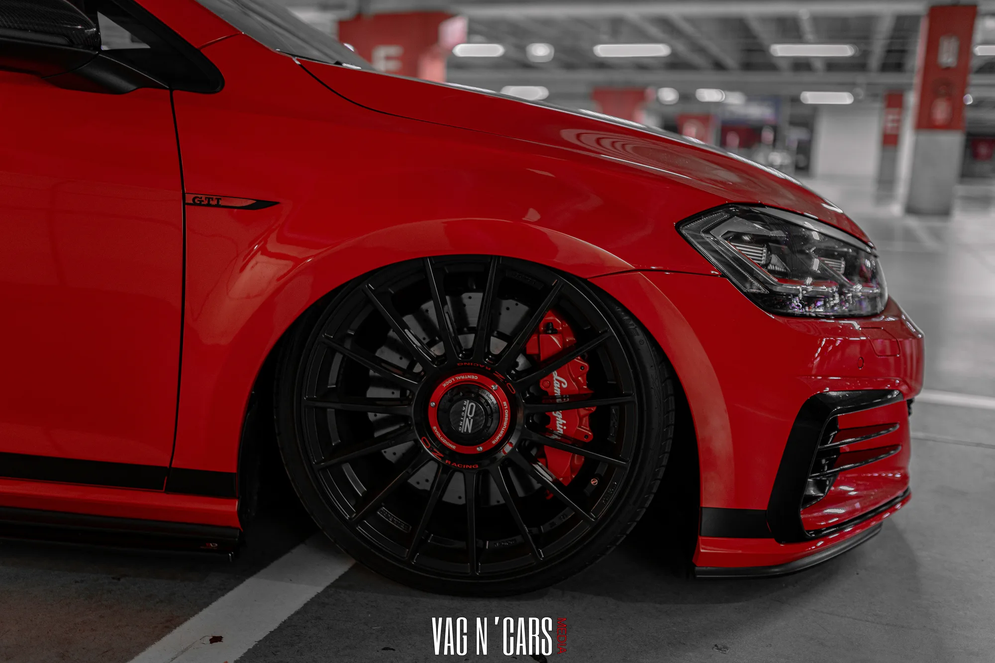 OZ Racing Superturismo Evoluzione on Volkswagen Golf Mk7 (Typ 5G).2, photo 4