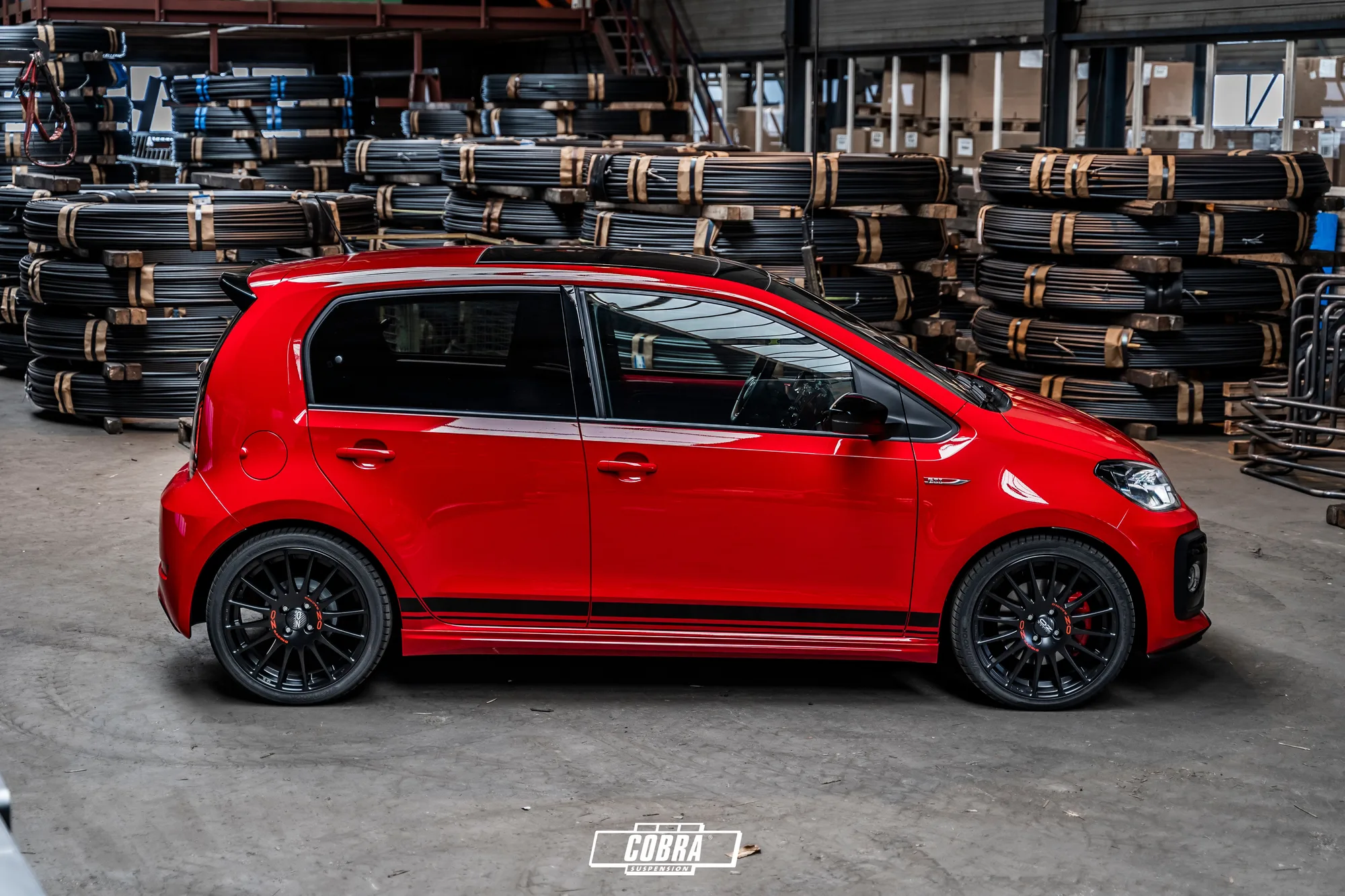 OZ Racing Superturismo GT on Volkswagen up! Type AA.1, photo 2