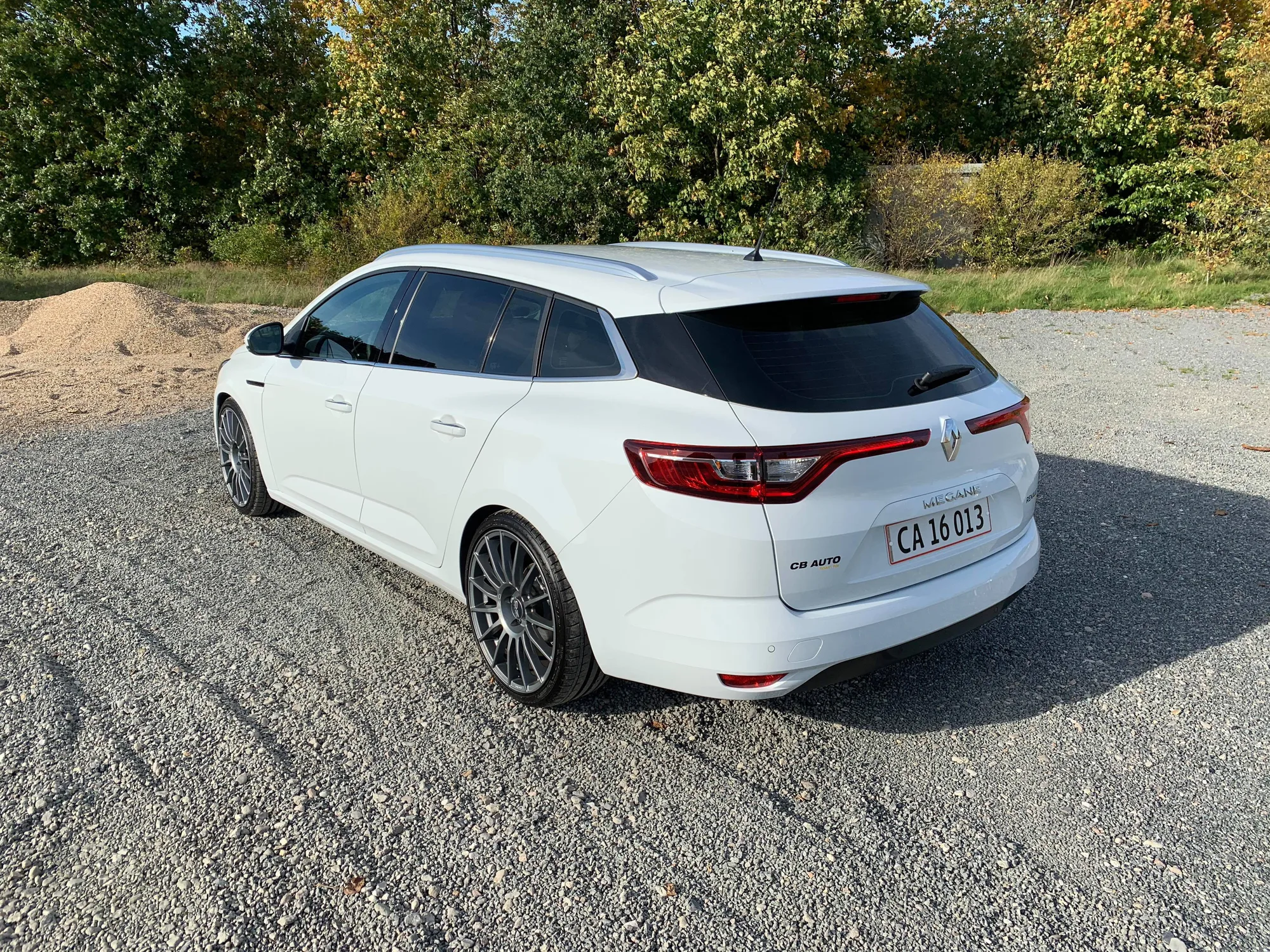 OZ Racing Superturismo LM on Renault Megane IV, photo 8