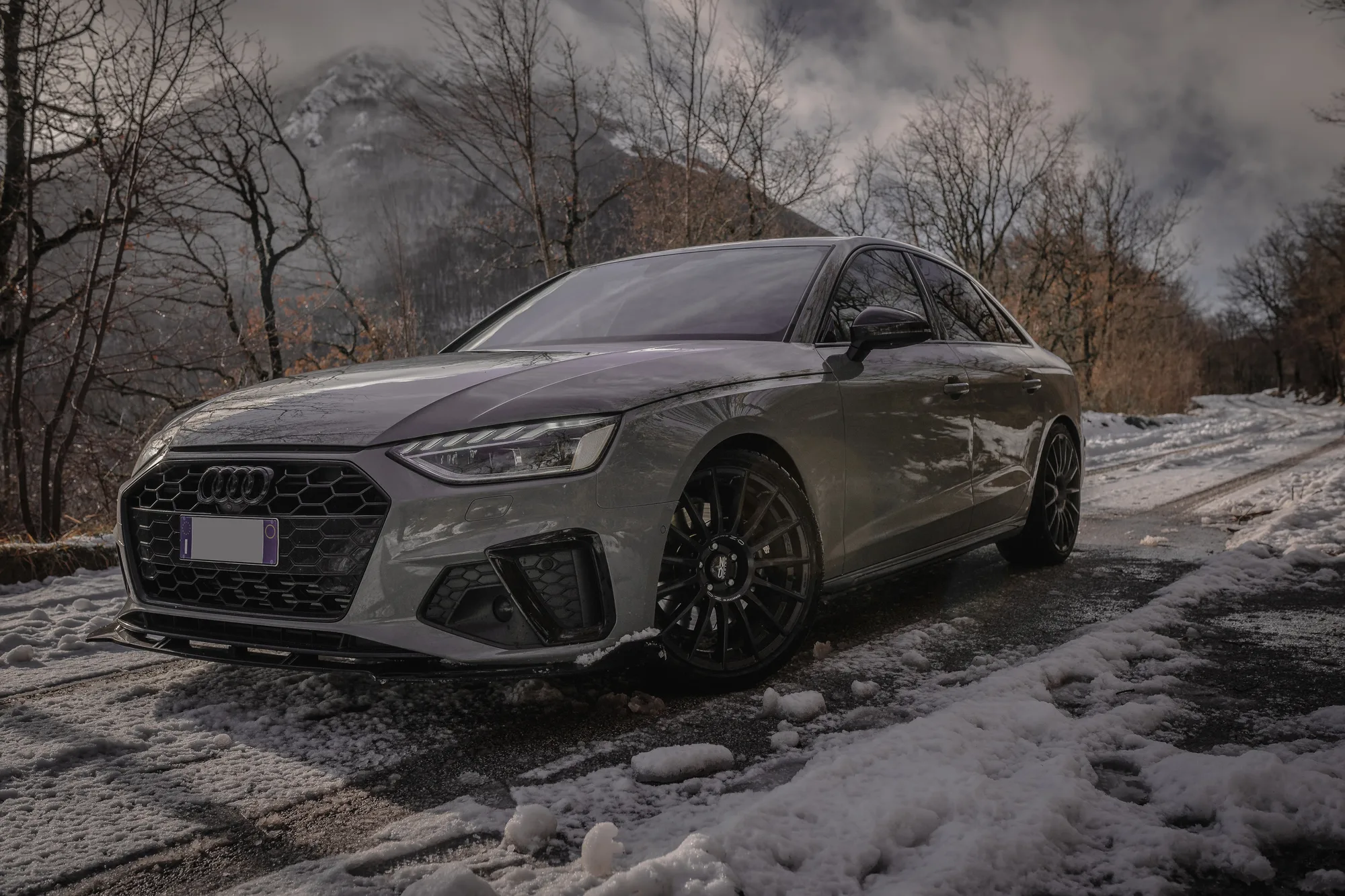 OZ Racing Superturismo LM on Audi A4 B9.1