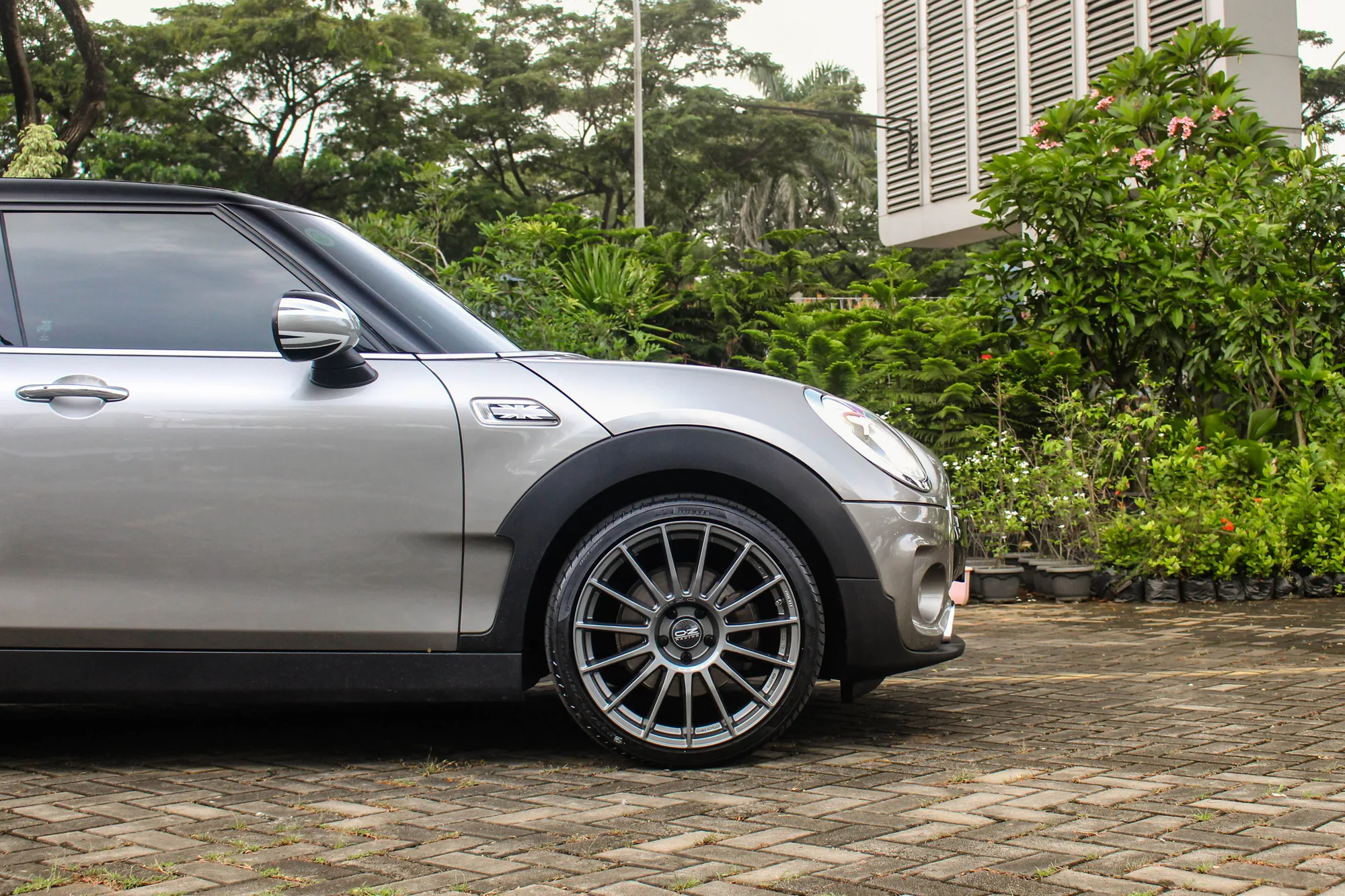 OZ Racing Superturismo LM on Mini Cooper F56 (2014-2023), photo 12