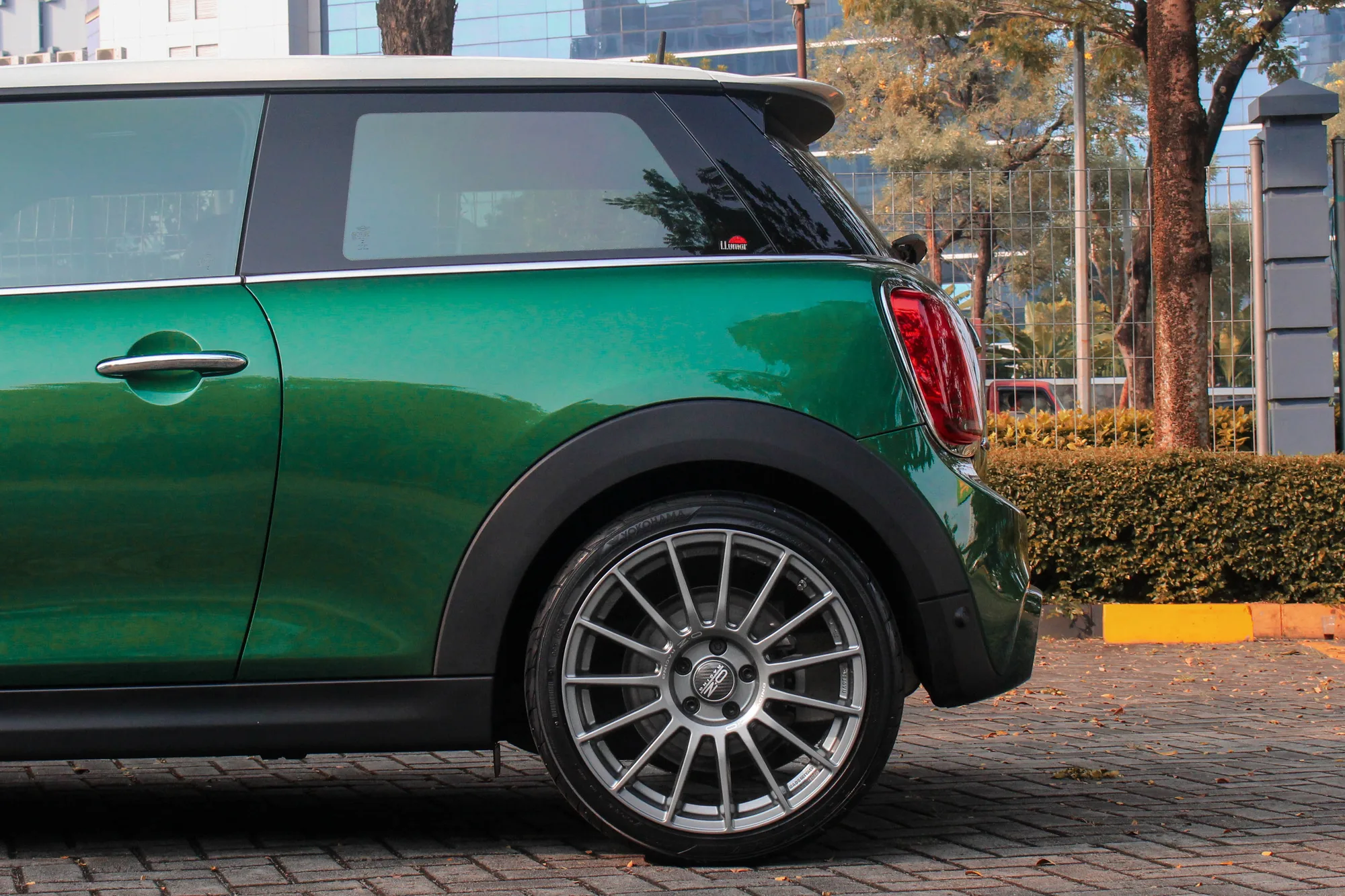 OZ Racing Superturismo LM on Mini Cooper F56 (2014-2023), photo 6