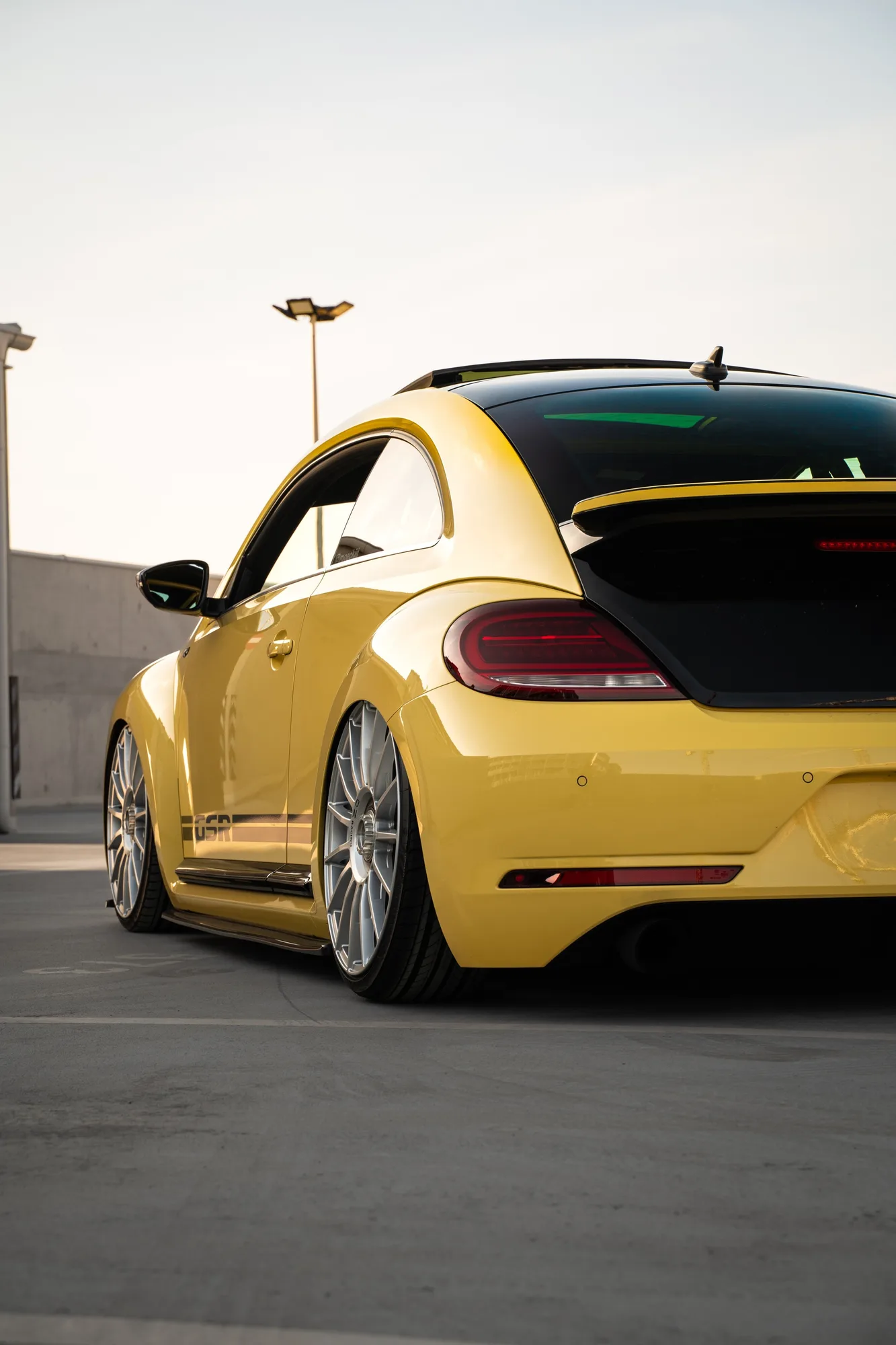 OZ Racing Superturismo LM on Volkswagen Beetle (A5, Typ 5C), photo 3