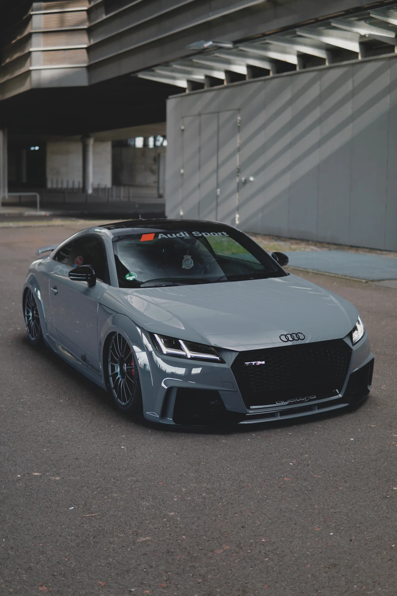OZ Racing Superturismo LM on Audi TT RS 8S.1, photo 4