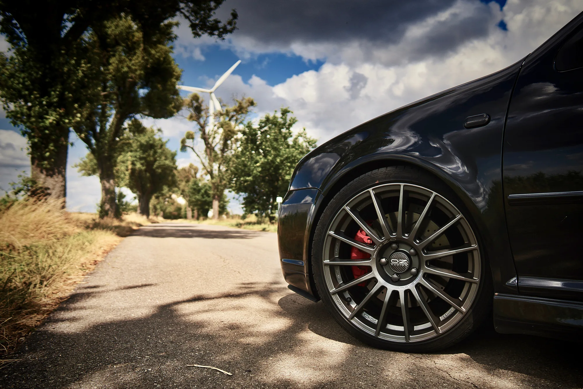 OZ Racing Superturismo LM on Volkswagen Golf Mk4 (Typ 1J), photo 7