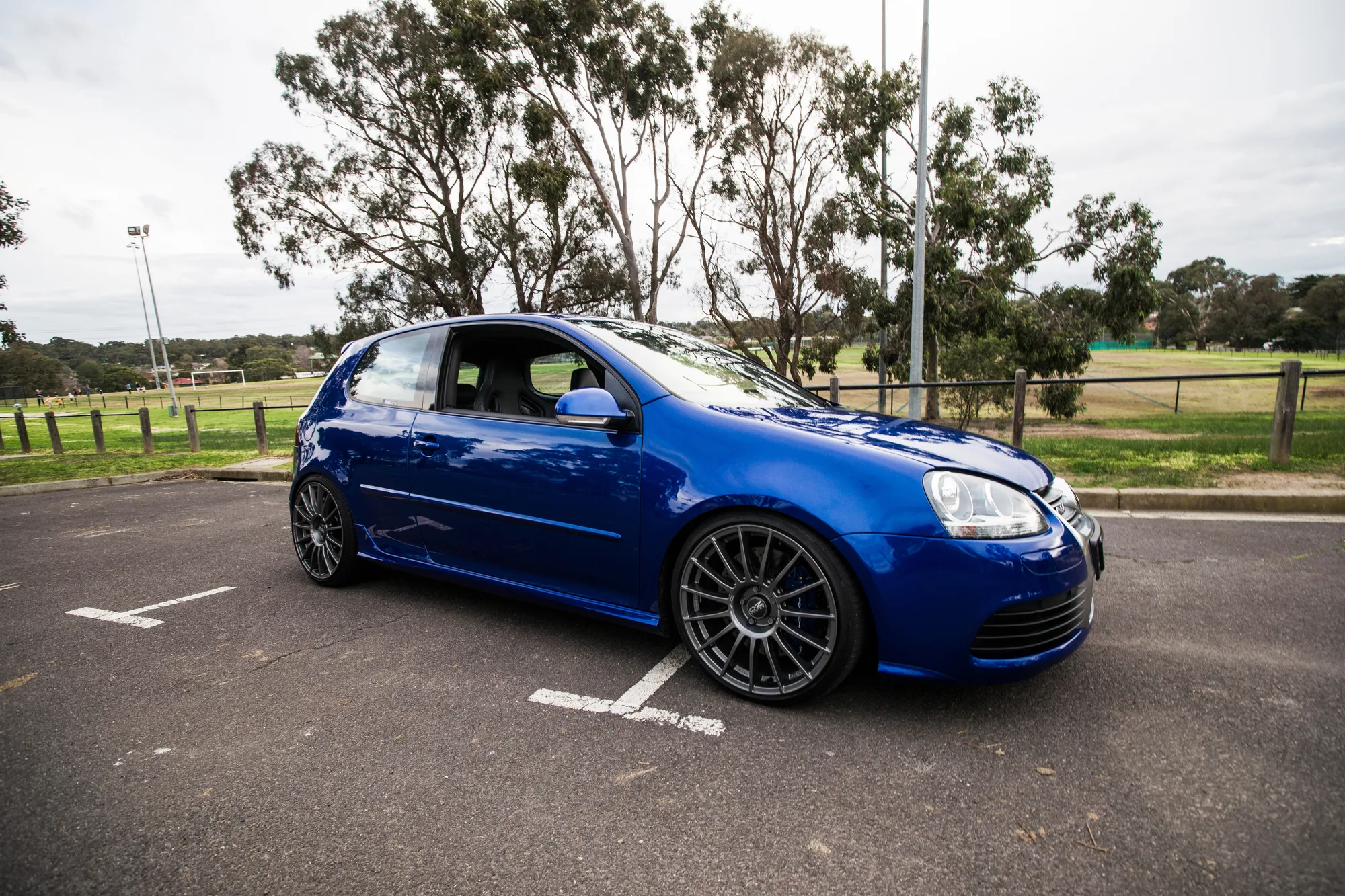 OZ Racing Superturismo LM on Volkswagen Golf Mk5 (Typ 1K), photo 10