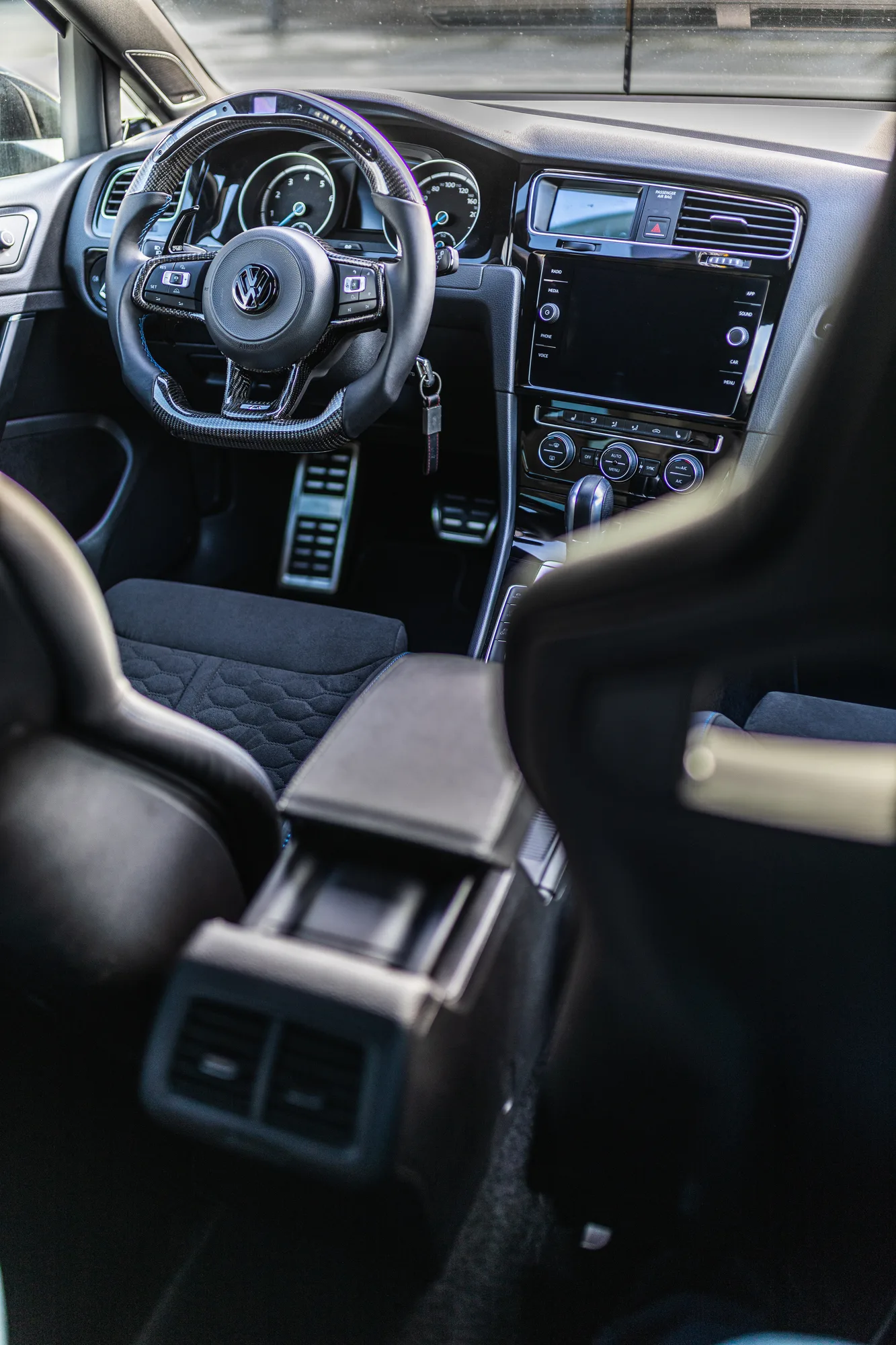 OZ Racing Superturismo LM on Volkswagen Golf Mk7 (Typ 5G).1, photo 8