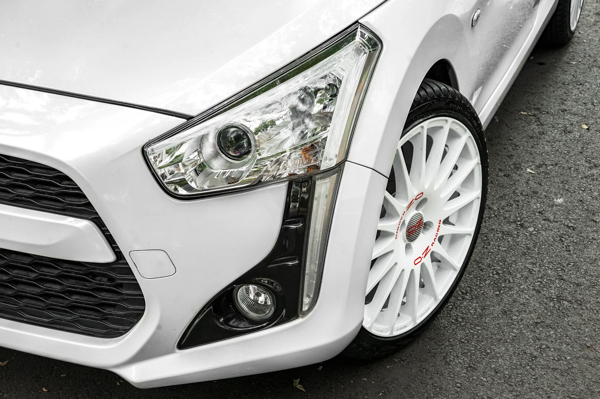 OZ Racing Superturismo WRC on Daihatsu Copen LA400K (2014-present), photo 5