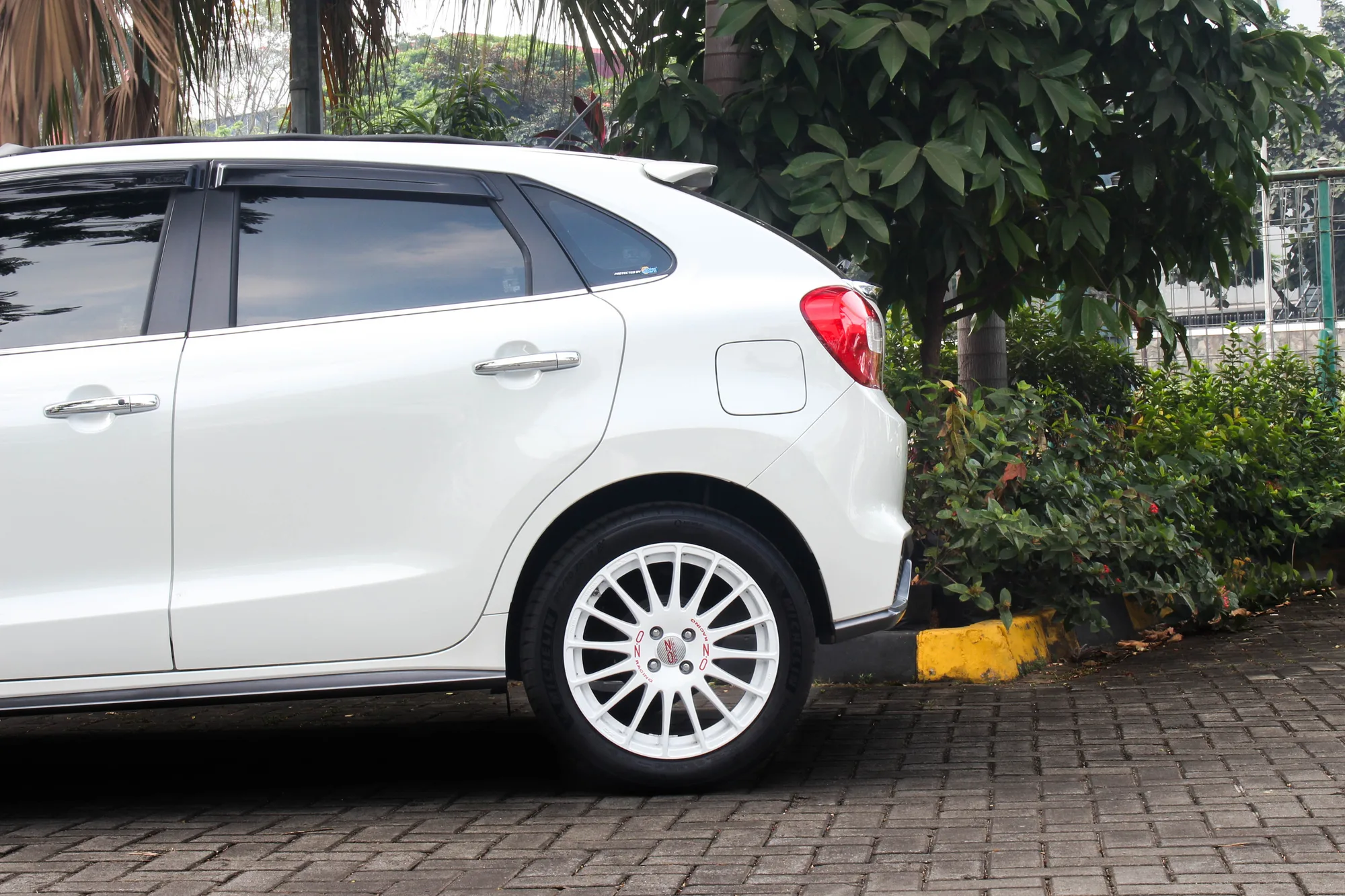 OZ Racing Superturismo WRC on Suzuki Baleno 2nd gen (global, HEARTECT)