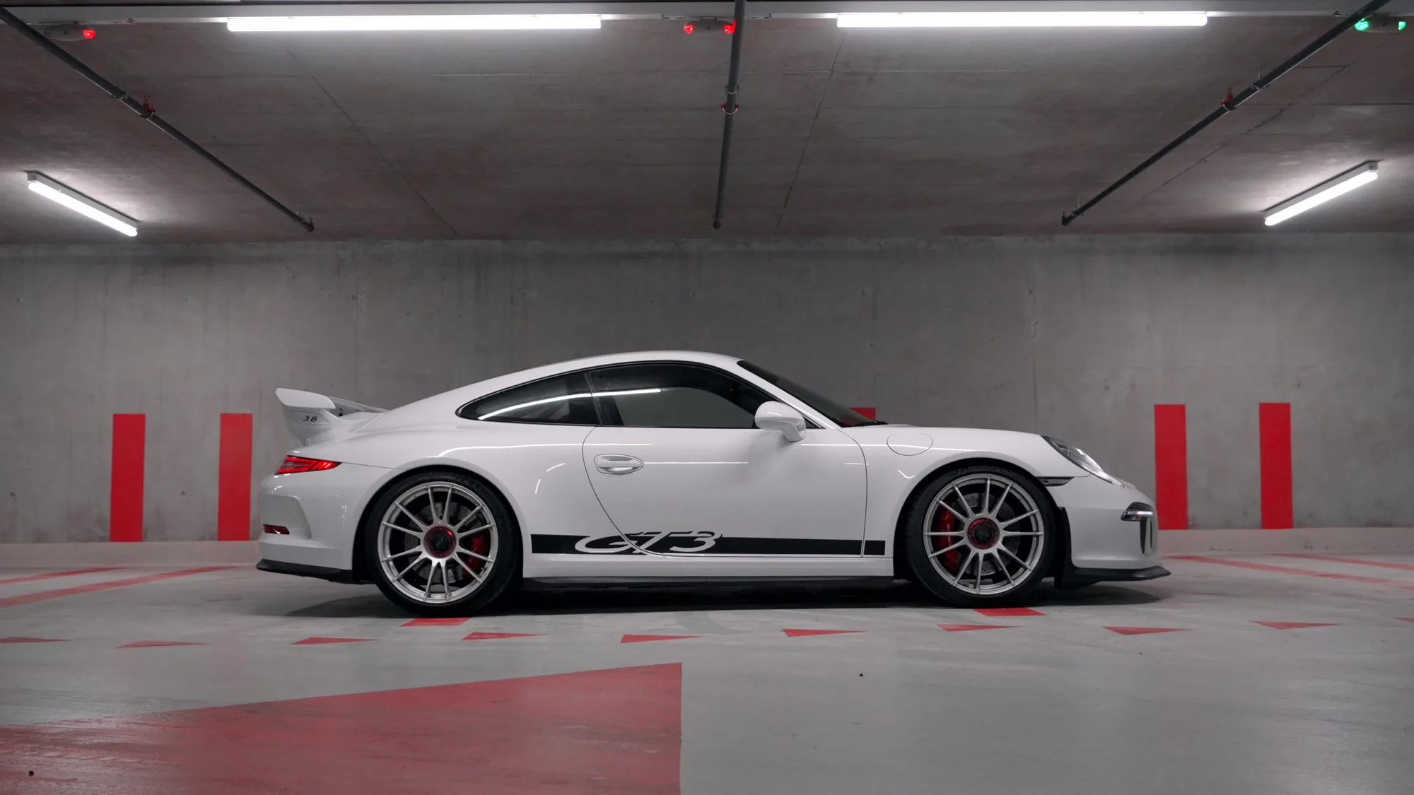 OZ Racing Ultraleggera HLT CL on Porsche 911 991.1, photo 5