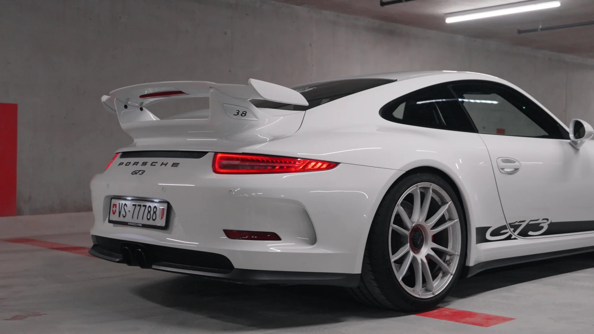 OZ Racing Ultraleggera HLT CL on Porsche 911 991.1, photo 2