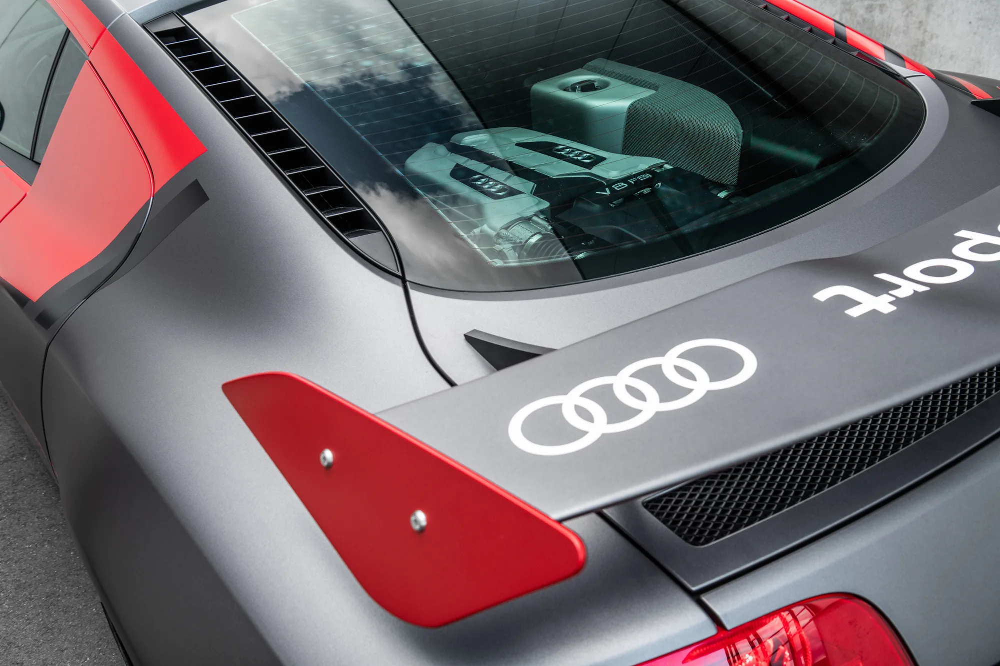 OZ Racing Ultraleggera HLT on Audi R8 Type 42.1, photo 8