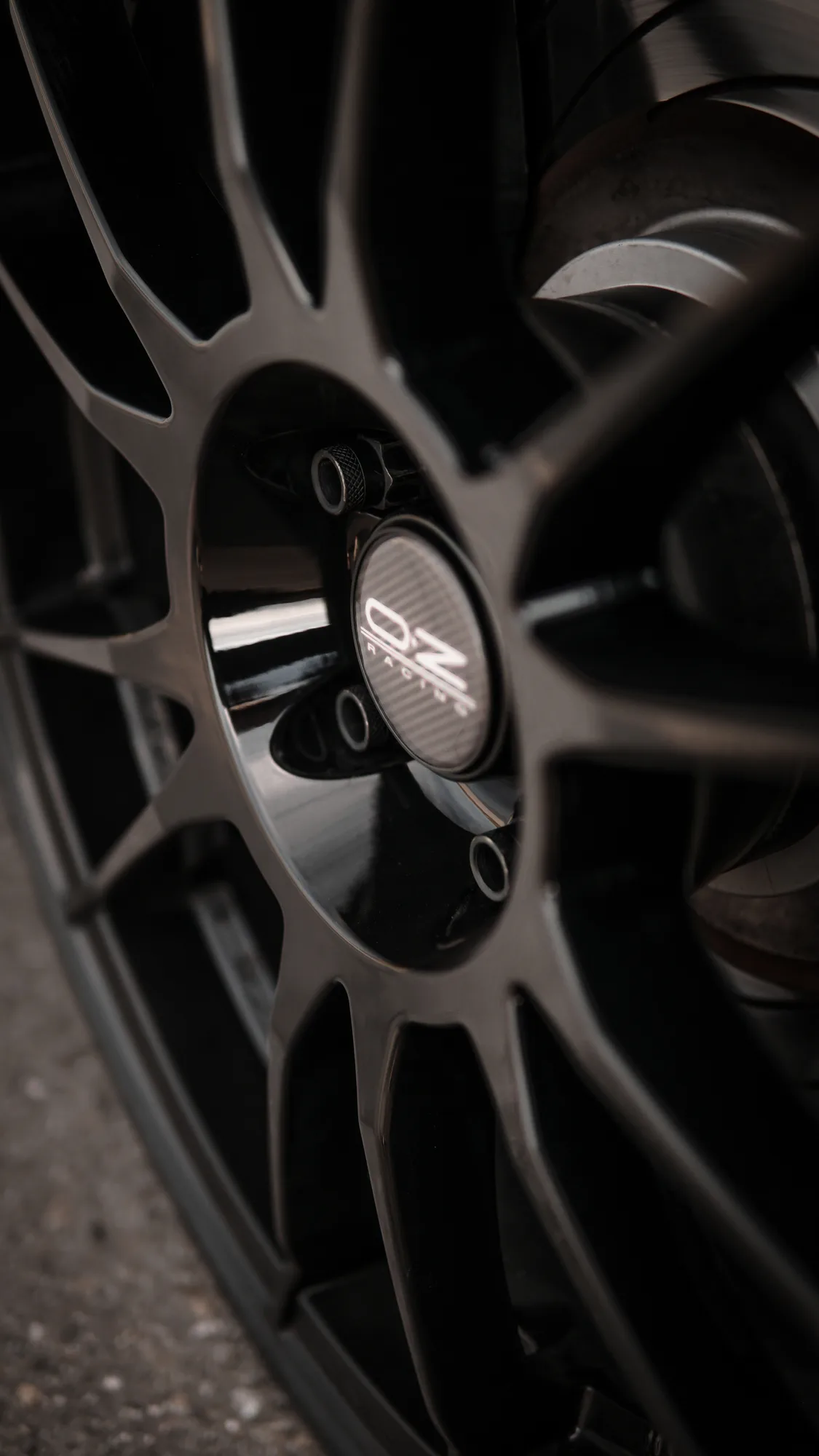 OZ Racing Ultraleggera HLT on Nissan 370Z Z34.1, photo 8