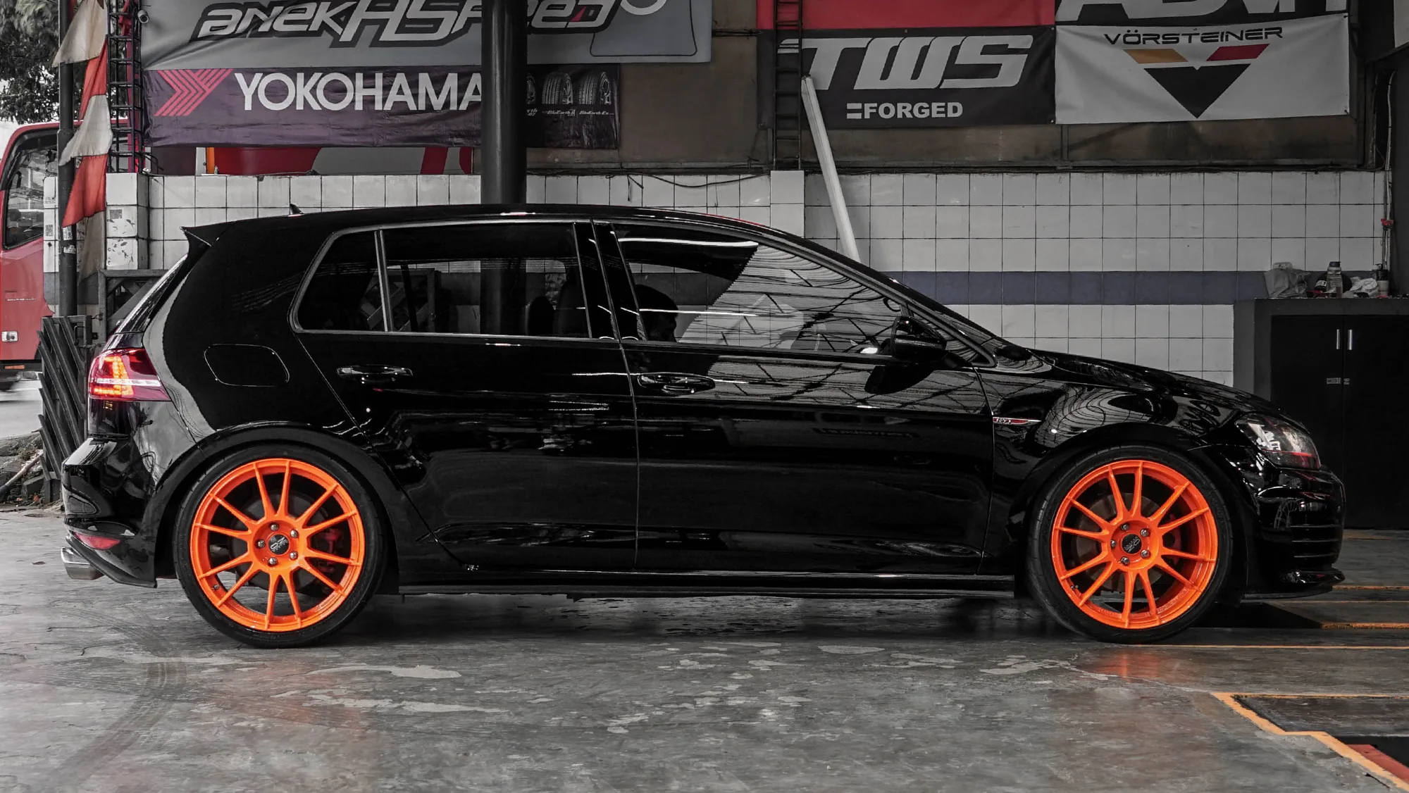 OZ Racing Ultraleggera HLT on Volkswagen Golf Mk7 (Typ 5G).1, photo 4