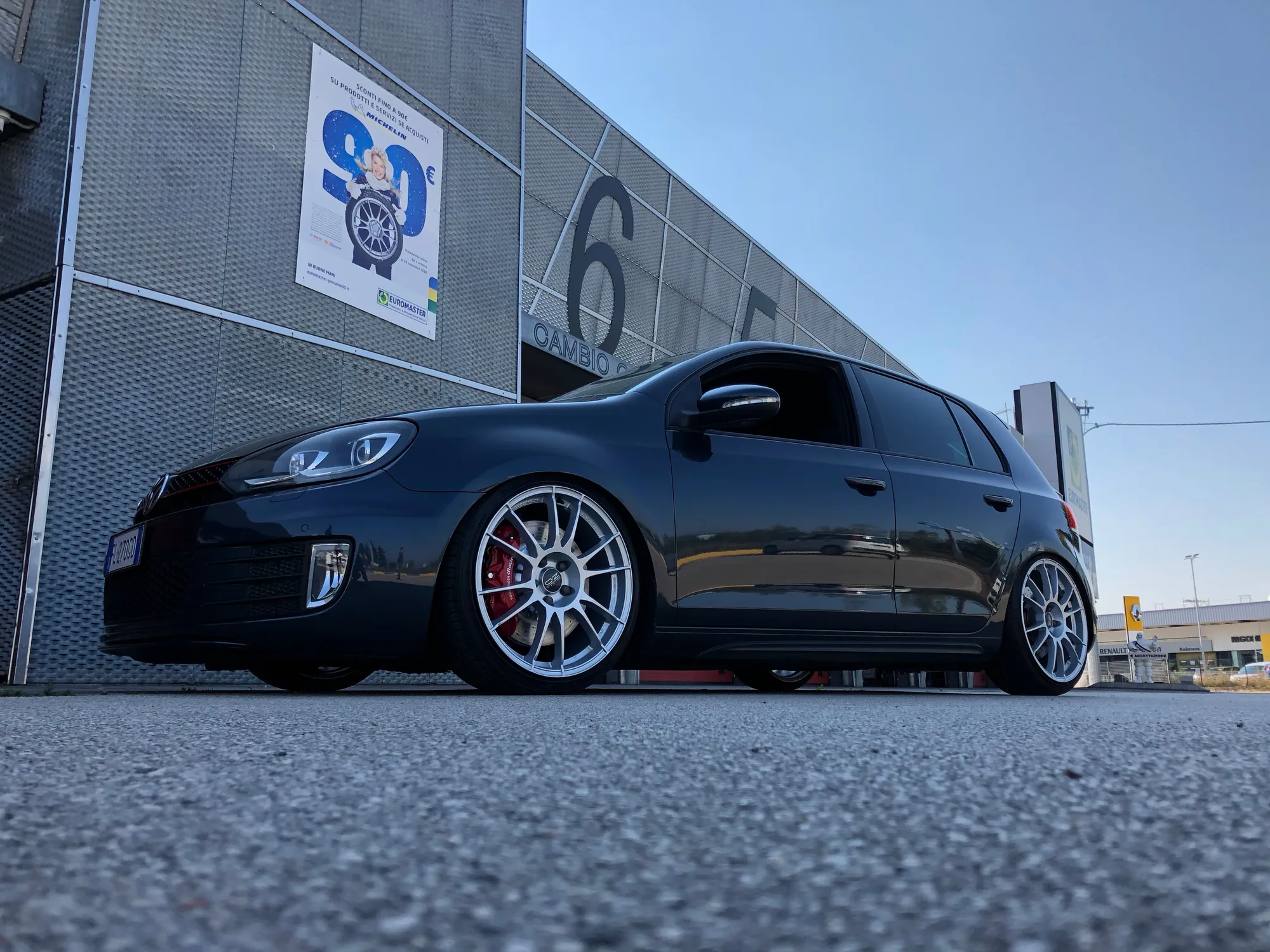 OZ Racing Ultraleggera HLT on Volkswagen Golf Mk6 (Typ 5K), photo 3