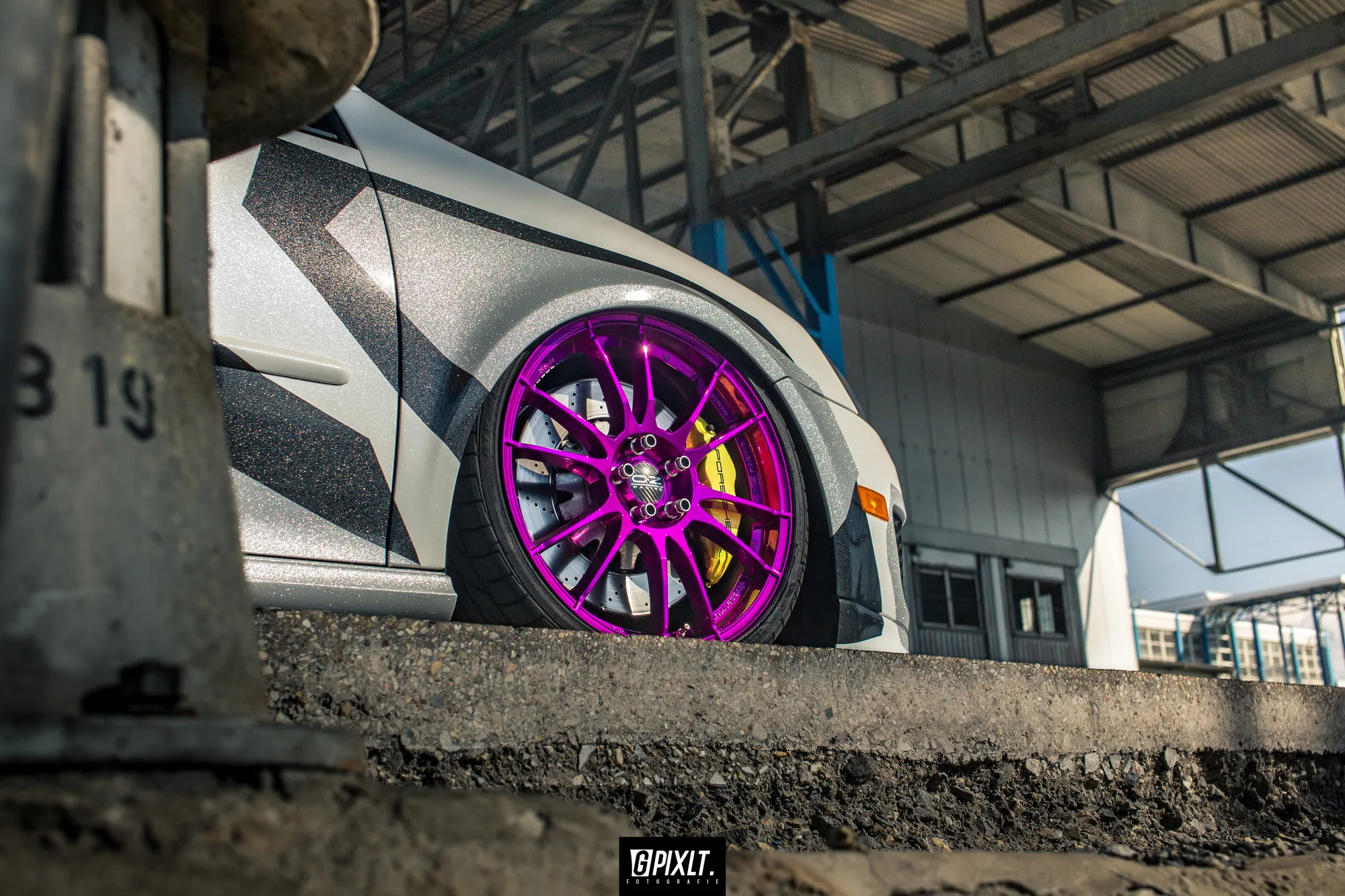 OZ Racing Ultraleggera HLT on Volkswagen Golf Mk5 (Typ 1K), photo 4