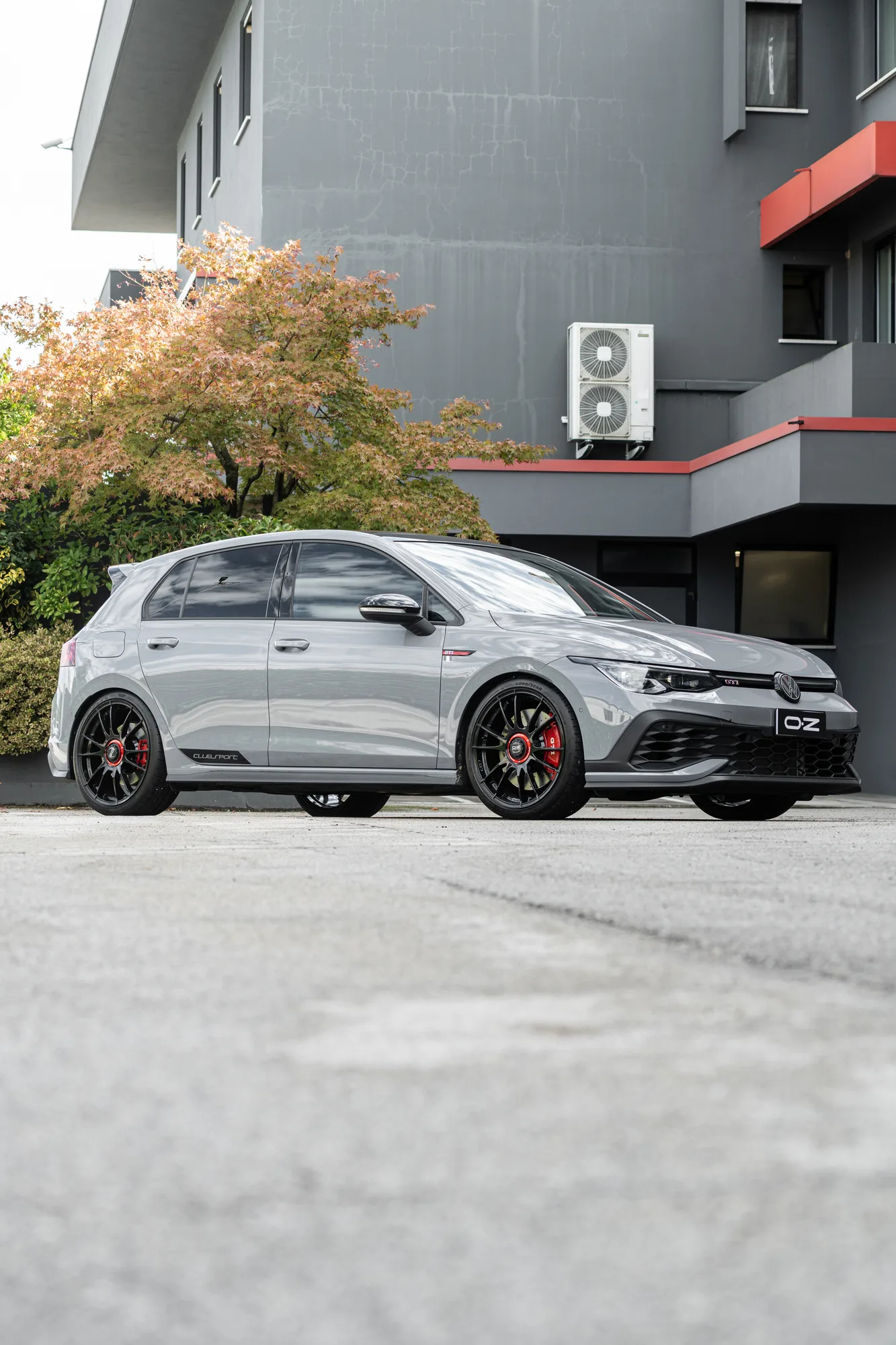 OZ Racing Ultraleggera XX on Volkswagen Golf Mk8 (Typ CD).2, photo 11