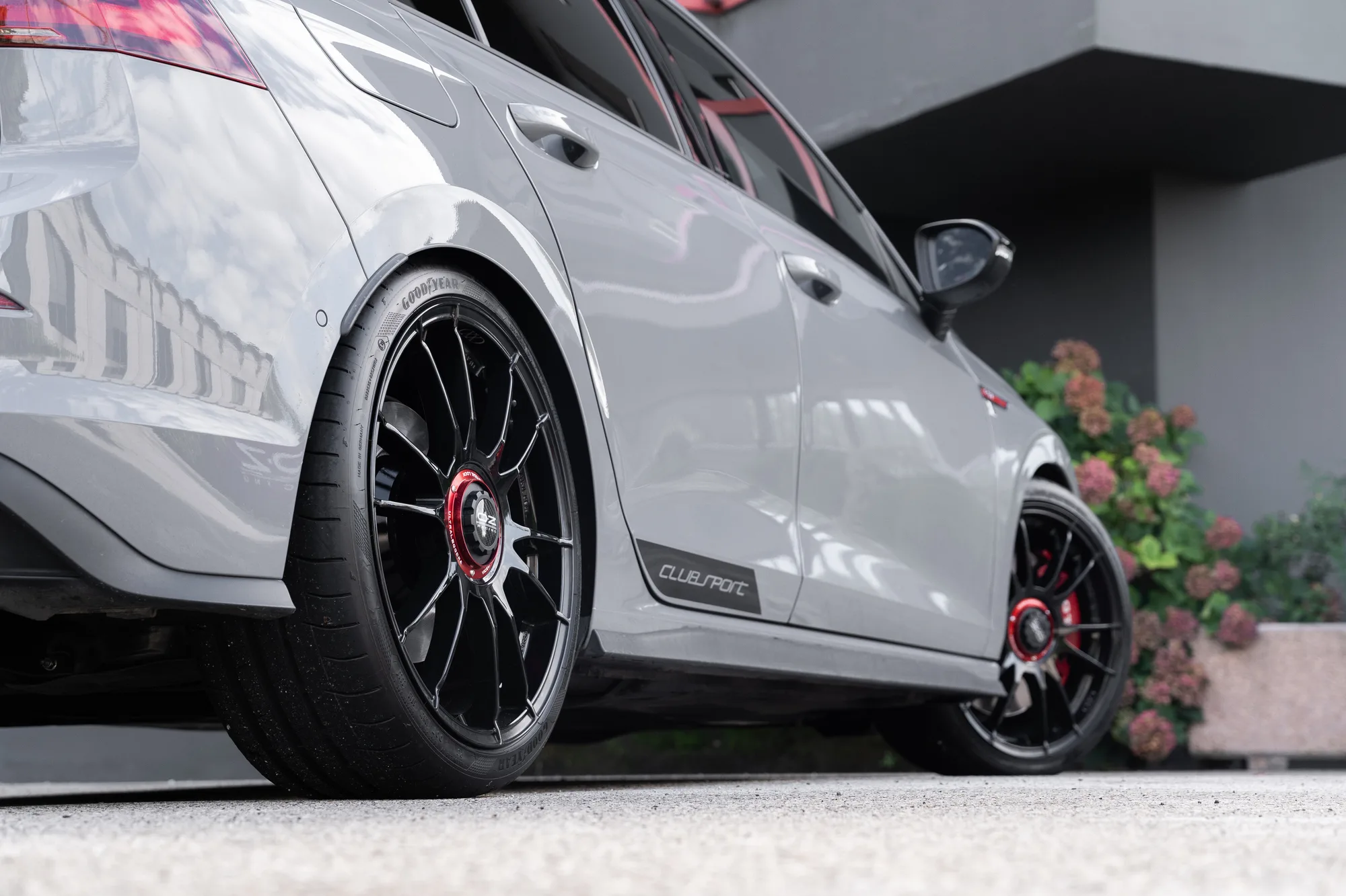 OZ Racing Ultraleggera XX on Volkswagen Golf Mk8 (Typ CD).2, photo 2