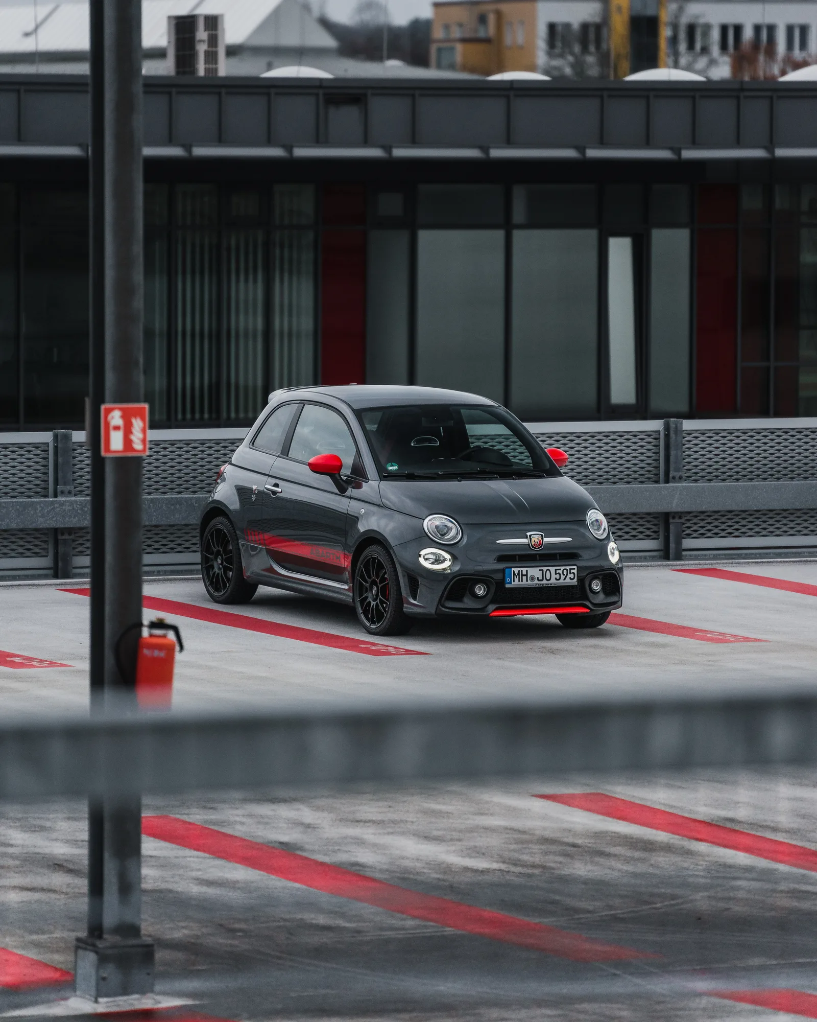 OZ Racing Ultraleggera on Abarth 500 312 (2008-2014), photo 3