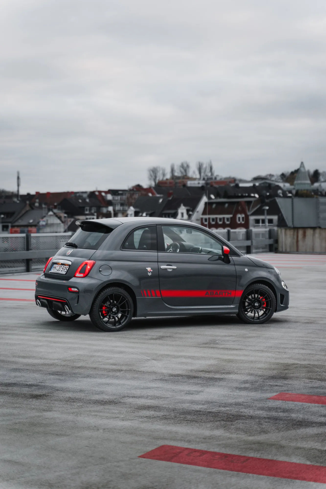 OZ Racing Ultraleggera on Abarth 500 312 (2008-2014), photo 9
